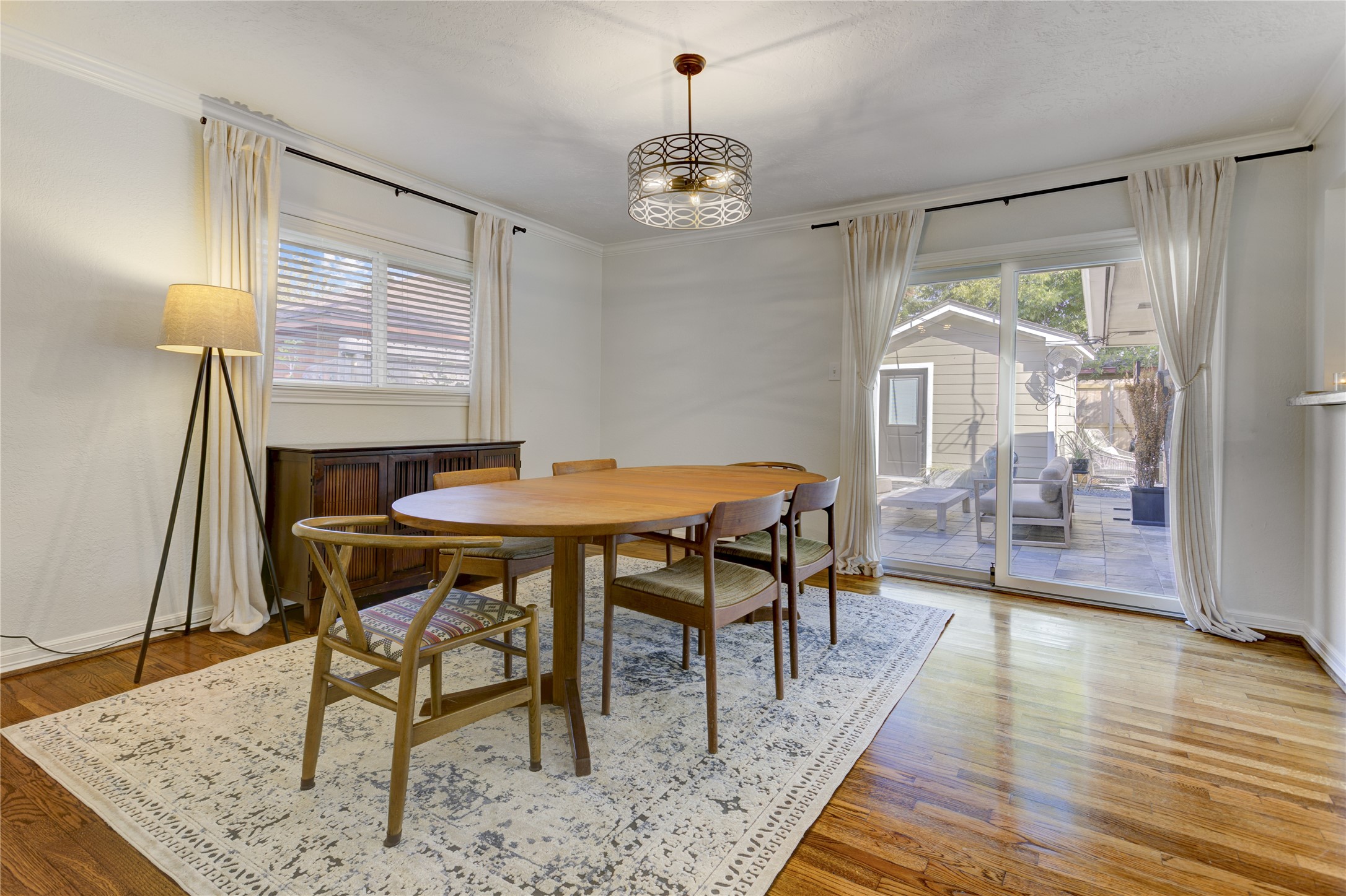  3007 Topham Circle - 物件實景
