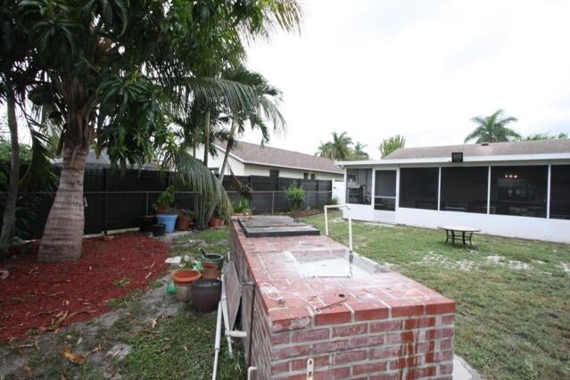 Lake Worth, Florida, 33463, United States, 4 Bedrooms Bedrooms, ,2 BathroomsBathrooms,Residential,For Sale,1928734