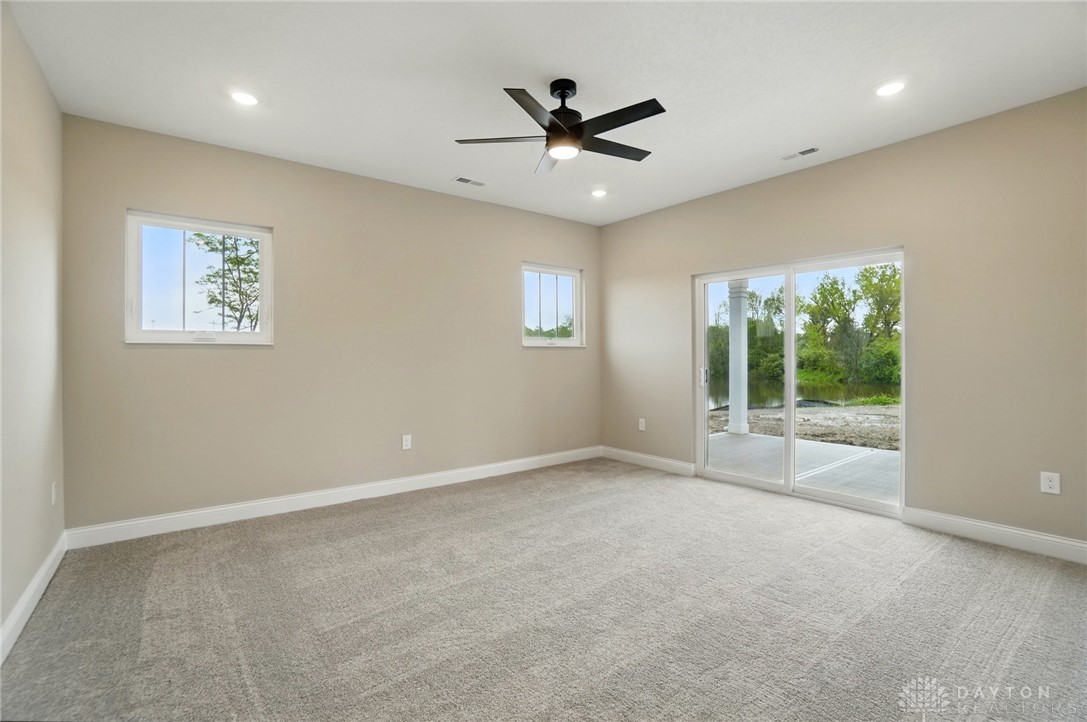 Springfield, Ohio, 45502, United States, 3 Bedrooms Bedrooms, ,3 BathroomsBathrooms,Residential,For Sale,1987754