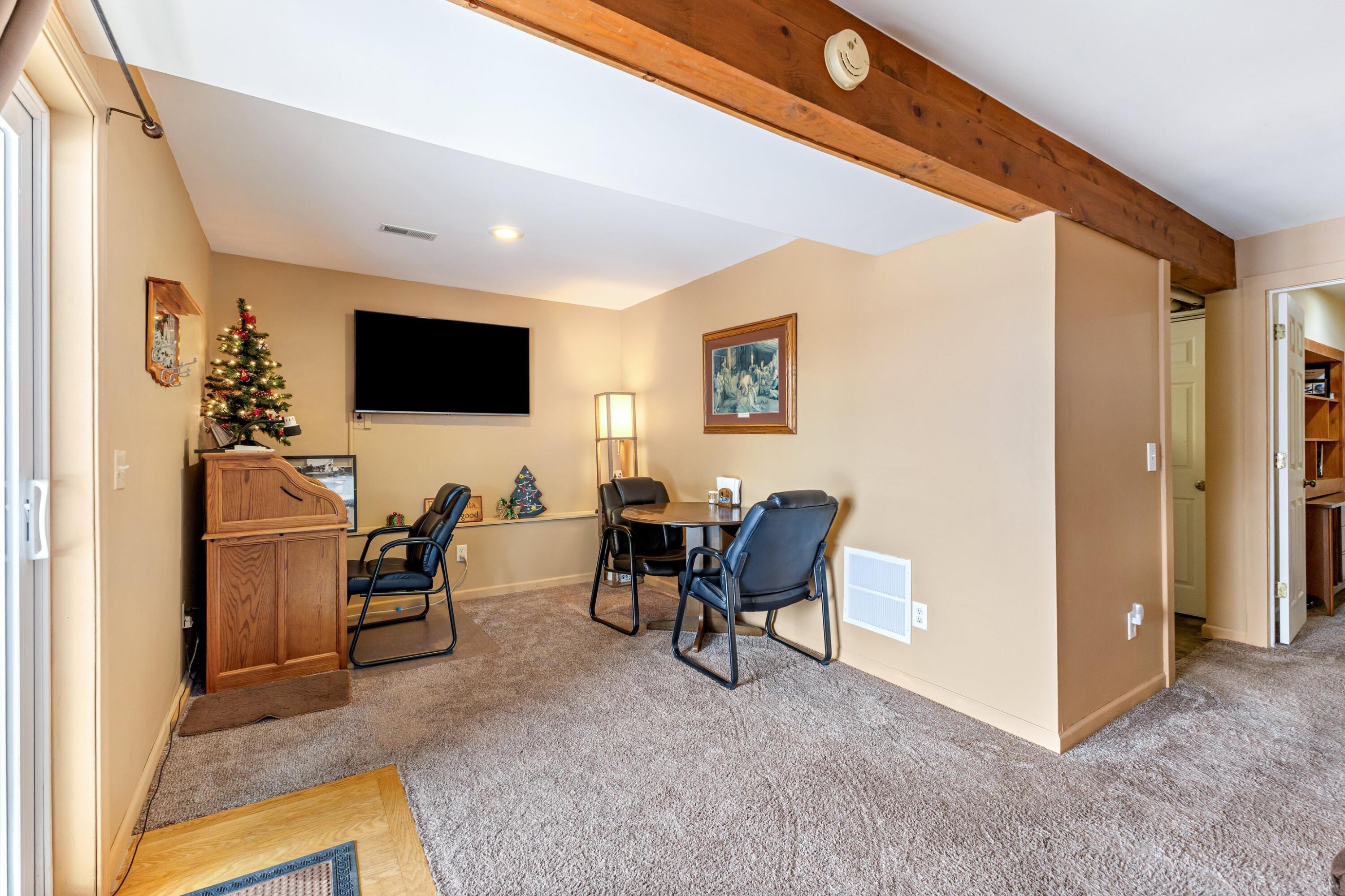 Springfield, Wisconsin, 53964, United States, 3 Bedrooms Bedrooms, ,2 BathroomsBathrooms,Residential,For Sale,2002978