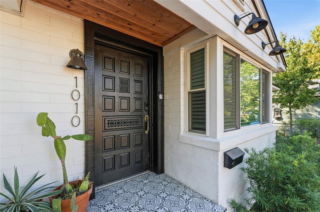 Winter Park, Florida, 32789, United States, 3 Bedrooms Bedrooms, ,2 BathroomsBathrooms,Residential,For Sale,1987526