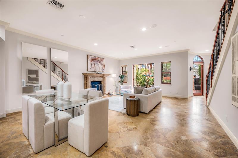 Fort Lauderdale, Florida, 33301, United States, 3 Bedrooms Bedrooms, ,4 BathroomsBathrooms,Residential,For Sale,1947110