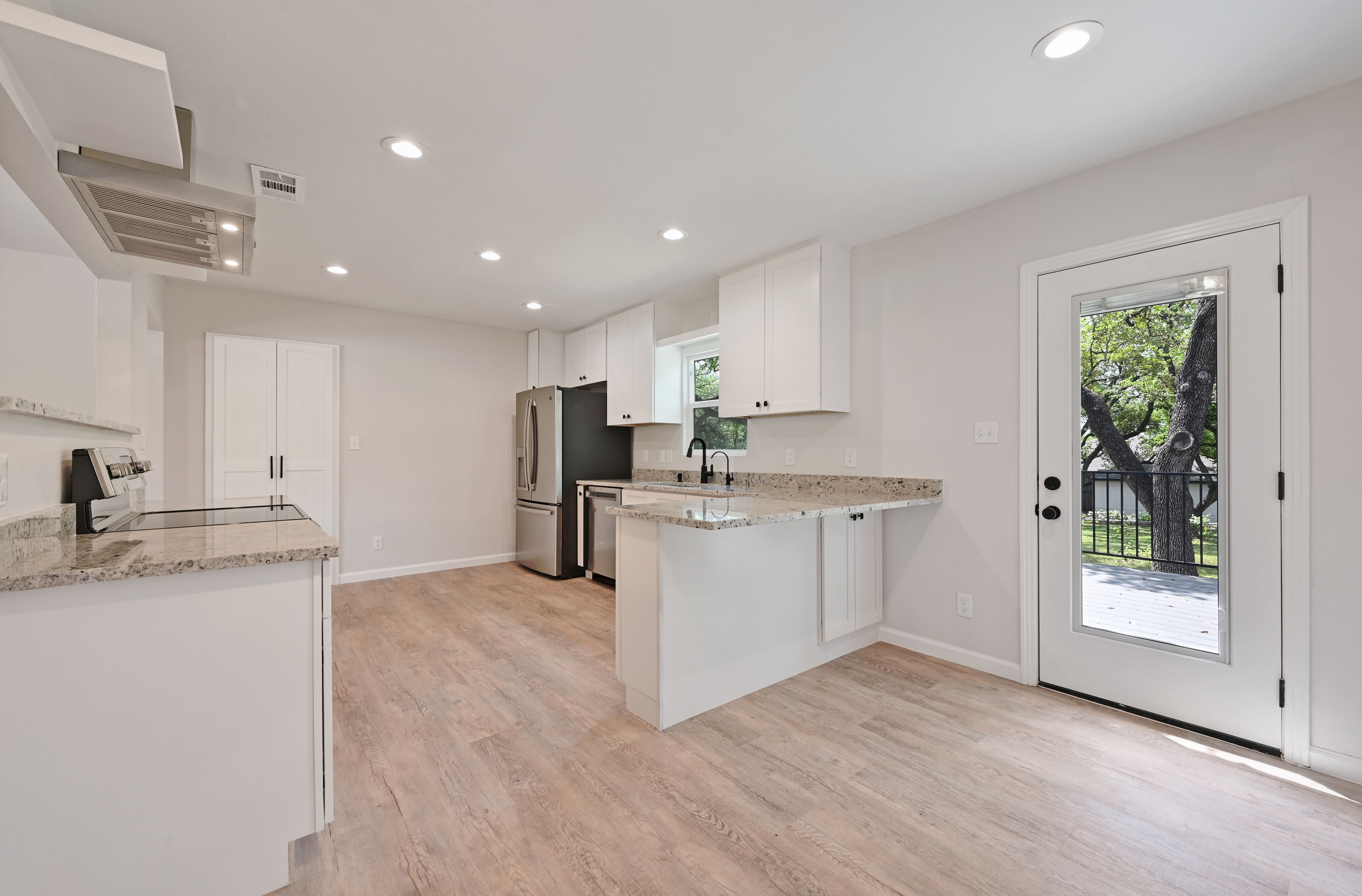  Tranquil Street in South Austin - 物件實景