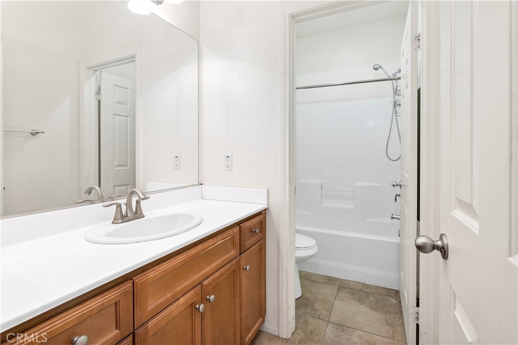 Menifee, California, 92585, United States, 3 Bedrooms Bedrooms, ,2 BathroomsBathrooms,Residential,For Sale,1936969