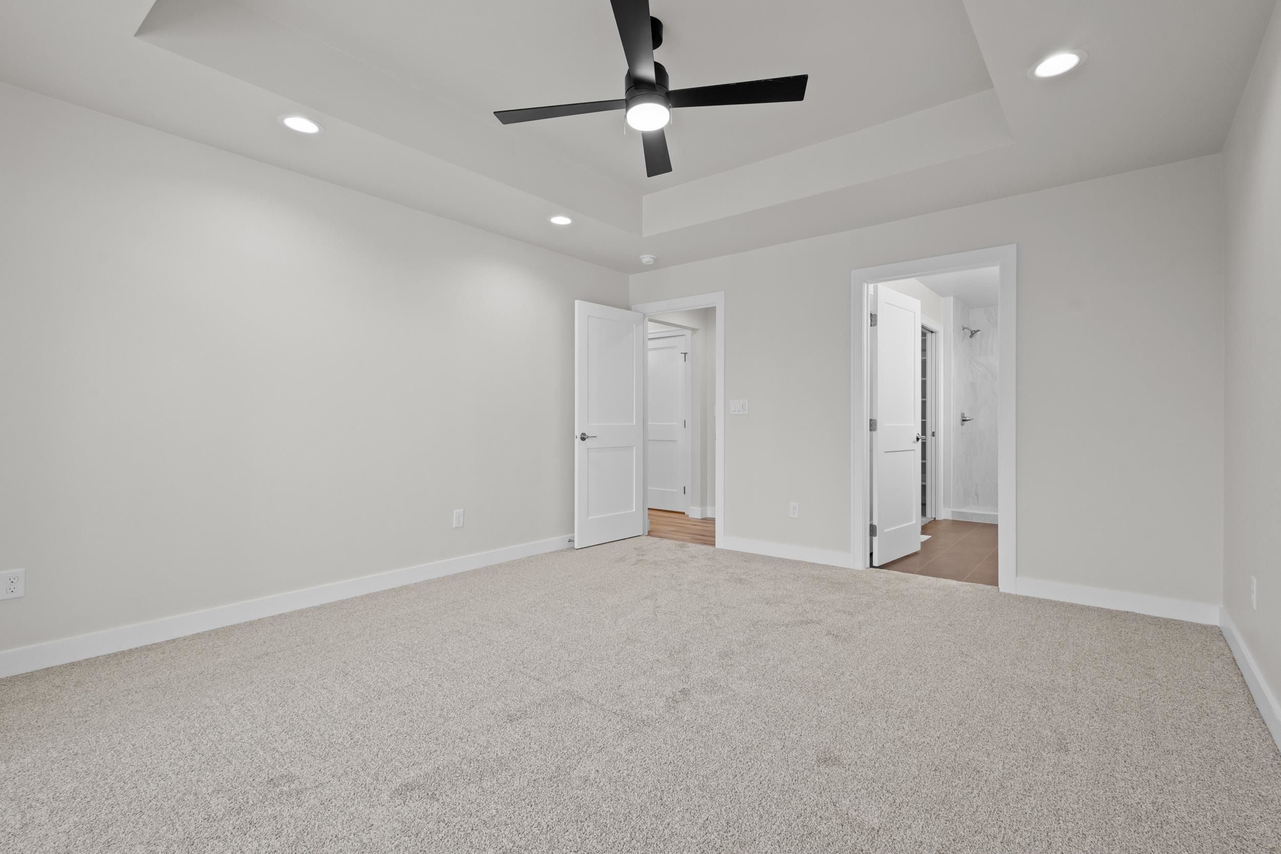 DE PERE, Wisconsin, 54115, United States, 3 Bedrooms Bedrooms, ,3 BathroomsBathrooms,Residential,For Sale,1967985