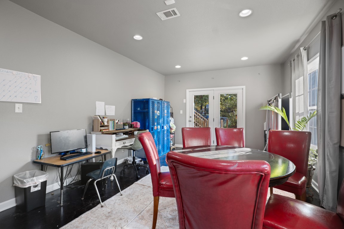 Jonesboro, Arkansas, 72404, United States, 4 Bedrooms Bedrooms, ,3 BathroomsBathrooms,Residential,For Sale,1989534