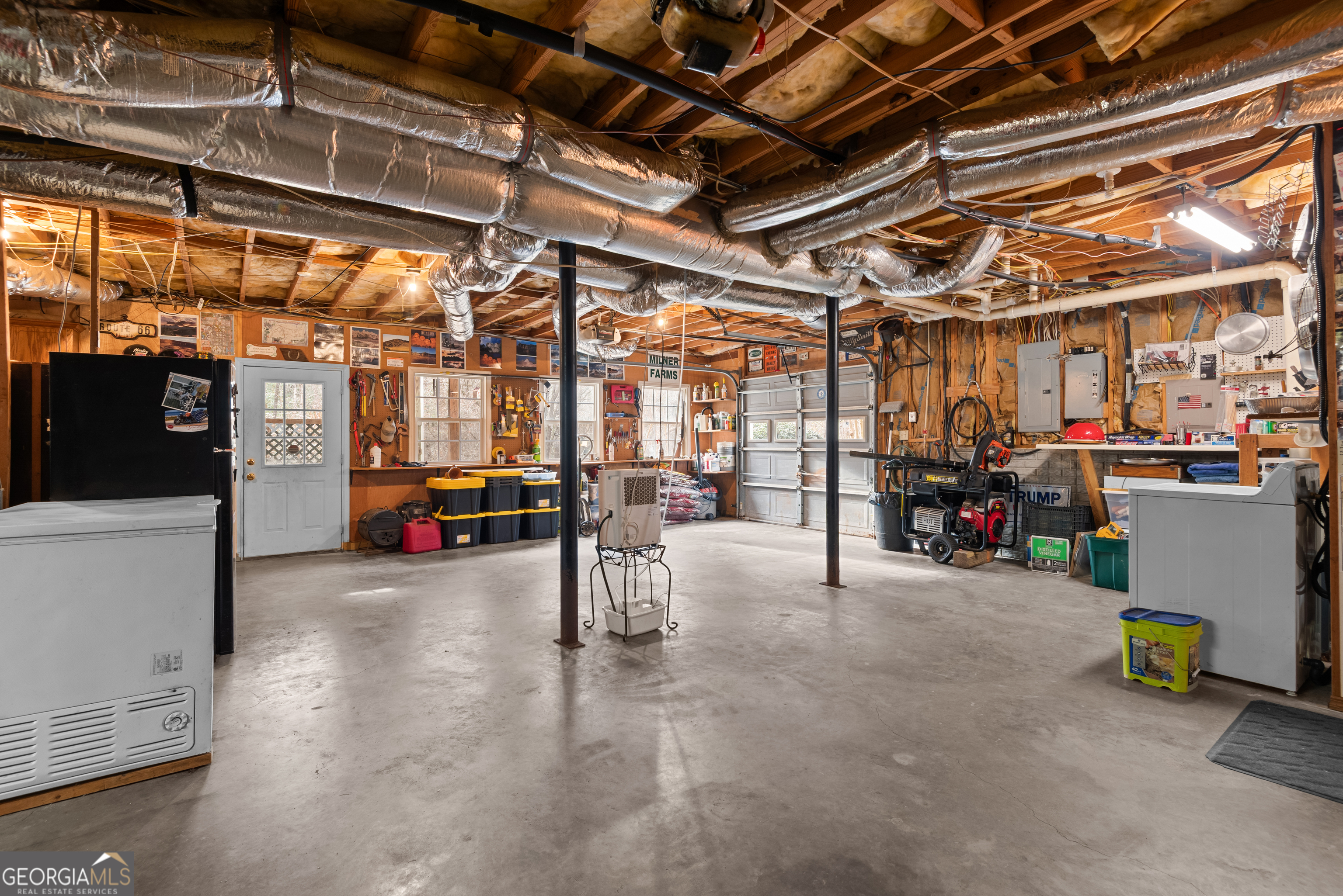 Barnesville, Georgia, 30204, United States, 4 Bedrooms Bedrooms, ,3 BathroomsBathrooms,Residential,For Sale,2008822