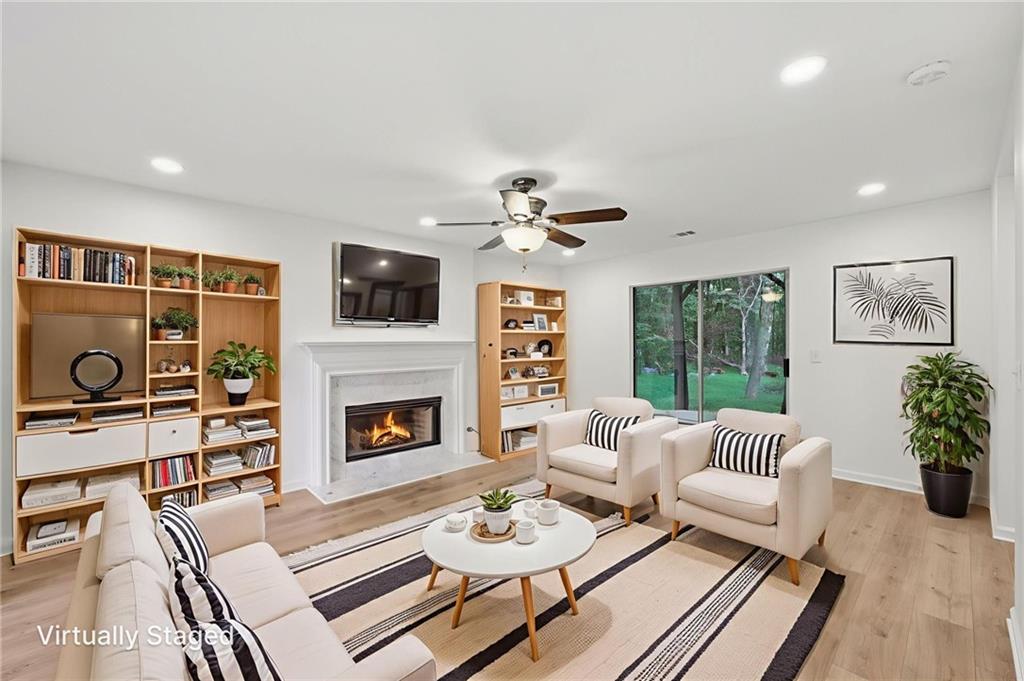 Alpharetta, Georgia, 30004, United States, 4 Bedrooms Bedrooms, ,3 BathroomsBathrooms,Residential,For Sale,1900649