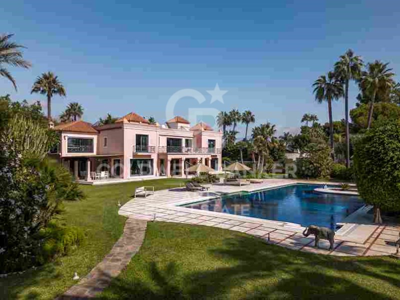 Estepona, Andalusia, ES, 8 Bedrooms Bedrooms, ,8 BathroomsBathrooms,Residential,For Sale,1806113