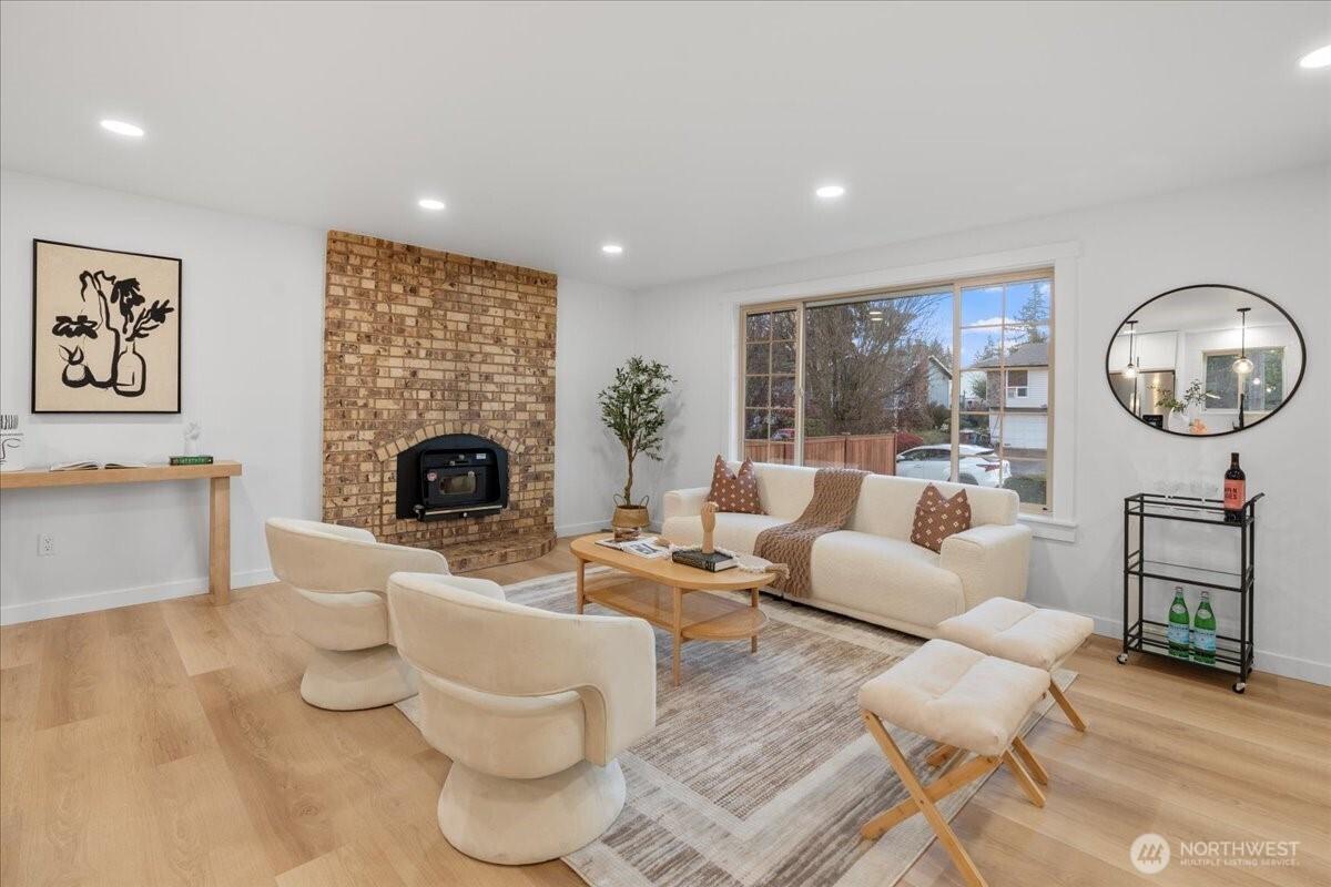 TACOMA, Washington, 98404, United States, 3 Bedrooms Bedrooms, ,2 BathroomsBathrooms,Residential,For Sale,1987479