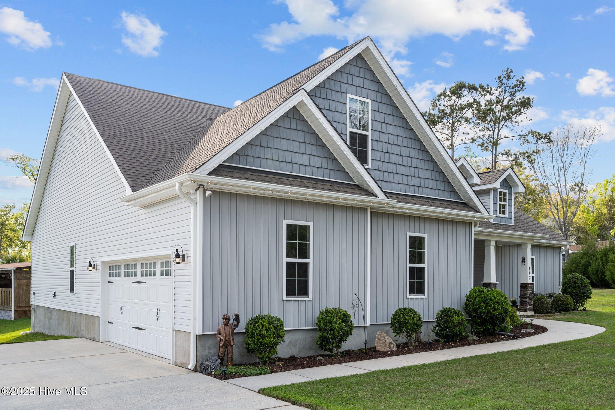 Sneads Ferry, North Carolina, 28460, United States, 3 Bedrooms Bedrooms, ,2 BathroomsBathrooms,Residential,For Sale,1837639