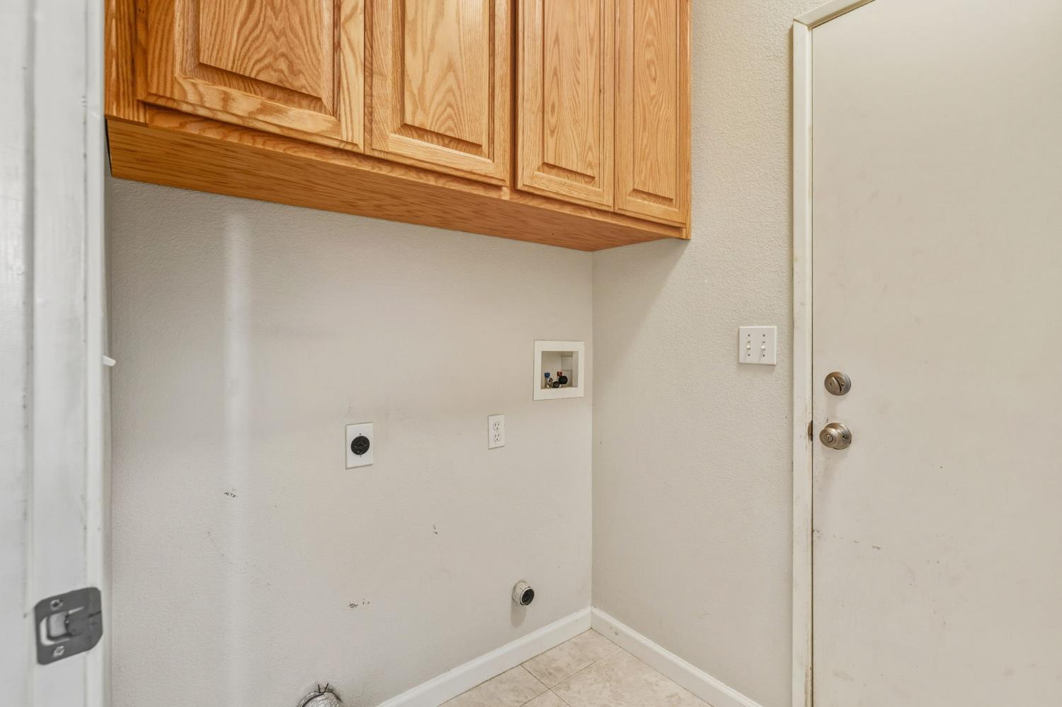 Citrus Heights, California, 95621, United States, 3 Bedrooms Bedrooms, ,2 BathroomsBathrooms,Residential,For Sale,1995433