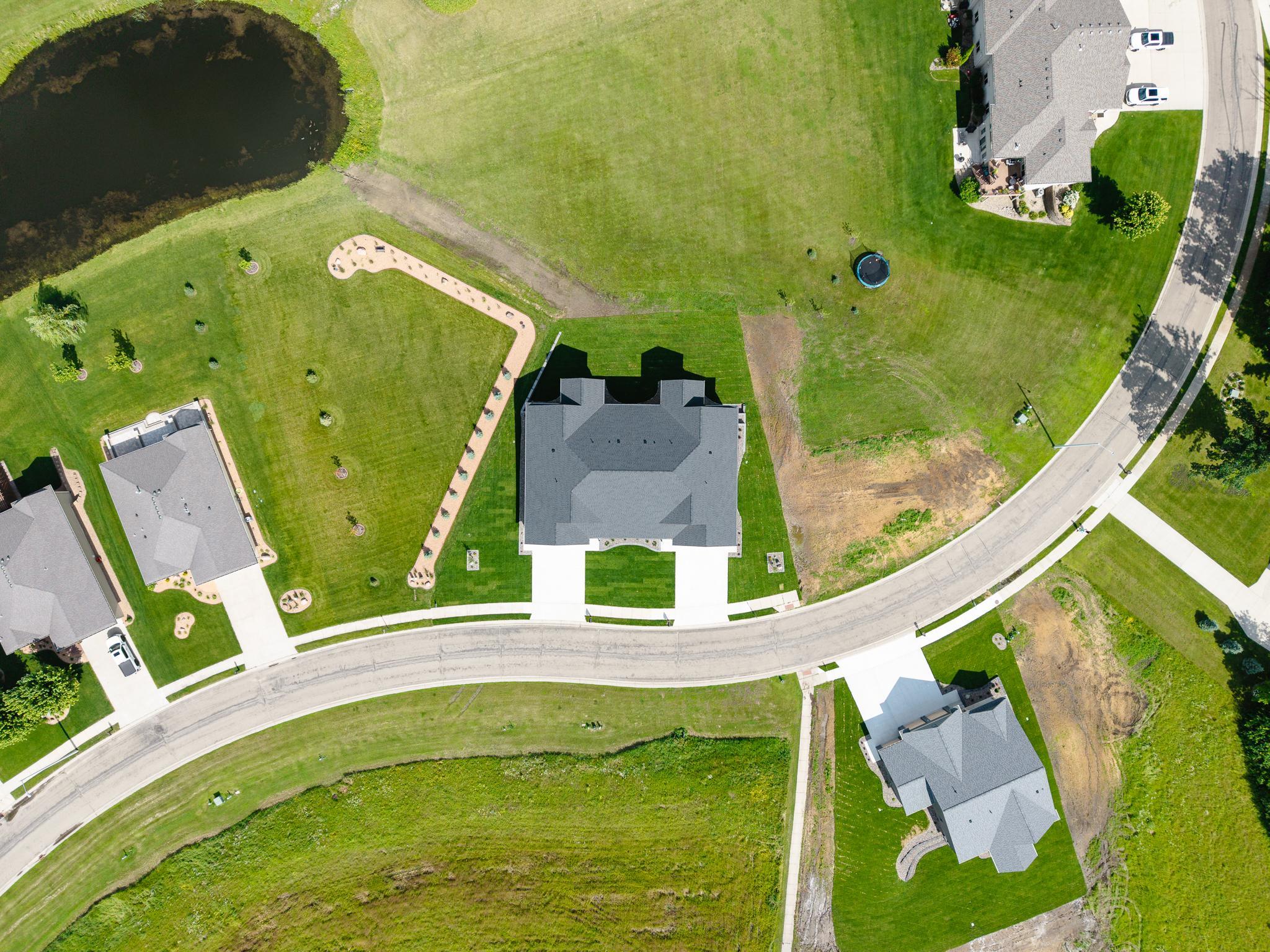 Albert Lea, Minnesota, 56007, United States, 4 Bedrooms Bedrooms, ,2 BathroomsBathrooms,Residential,For Sale,1981027