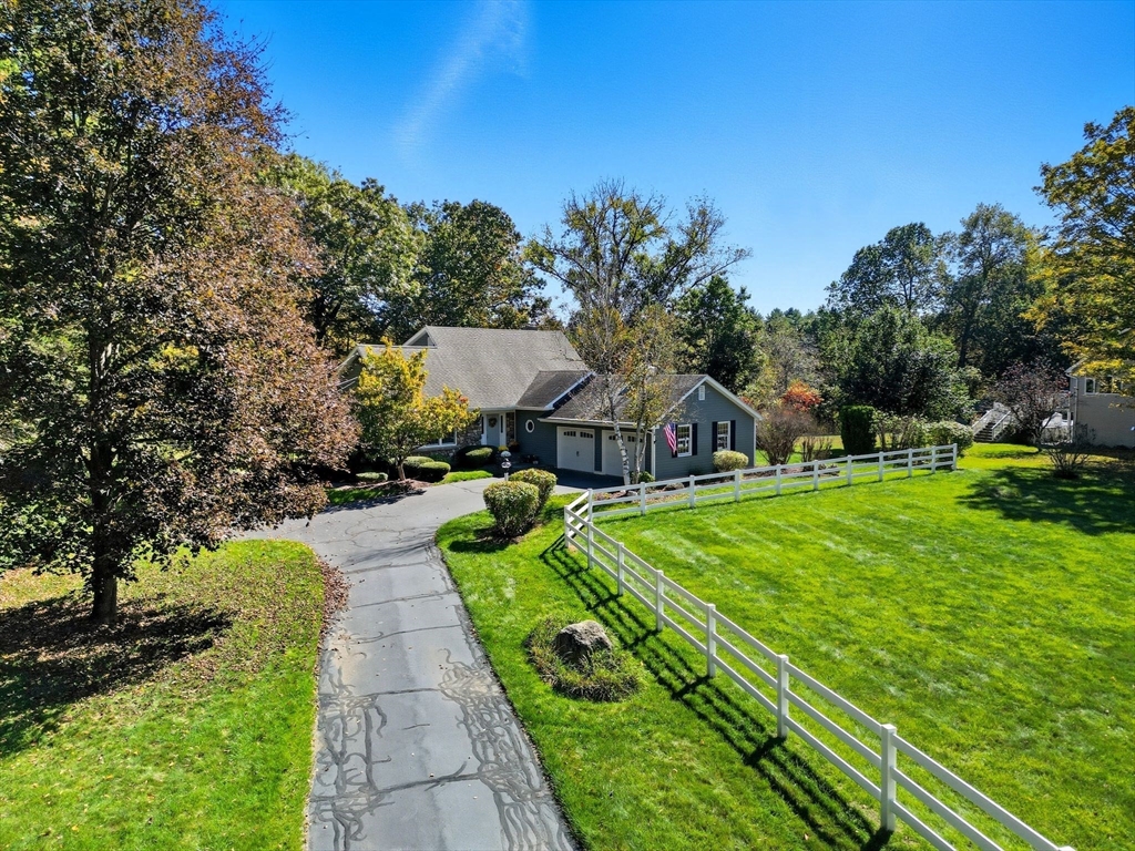 Westfield, Massachusetts, 01085, United States, 3 Bedrooms Bedrooms, ,3 BathroomsBathrooms,Residential,For Sale,1966188