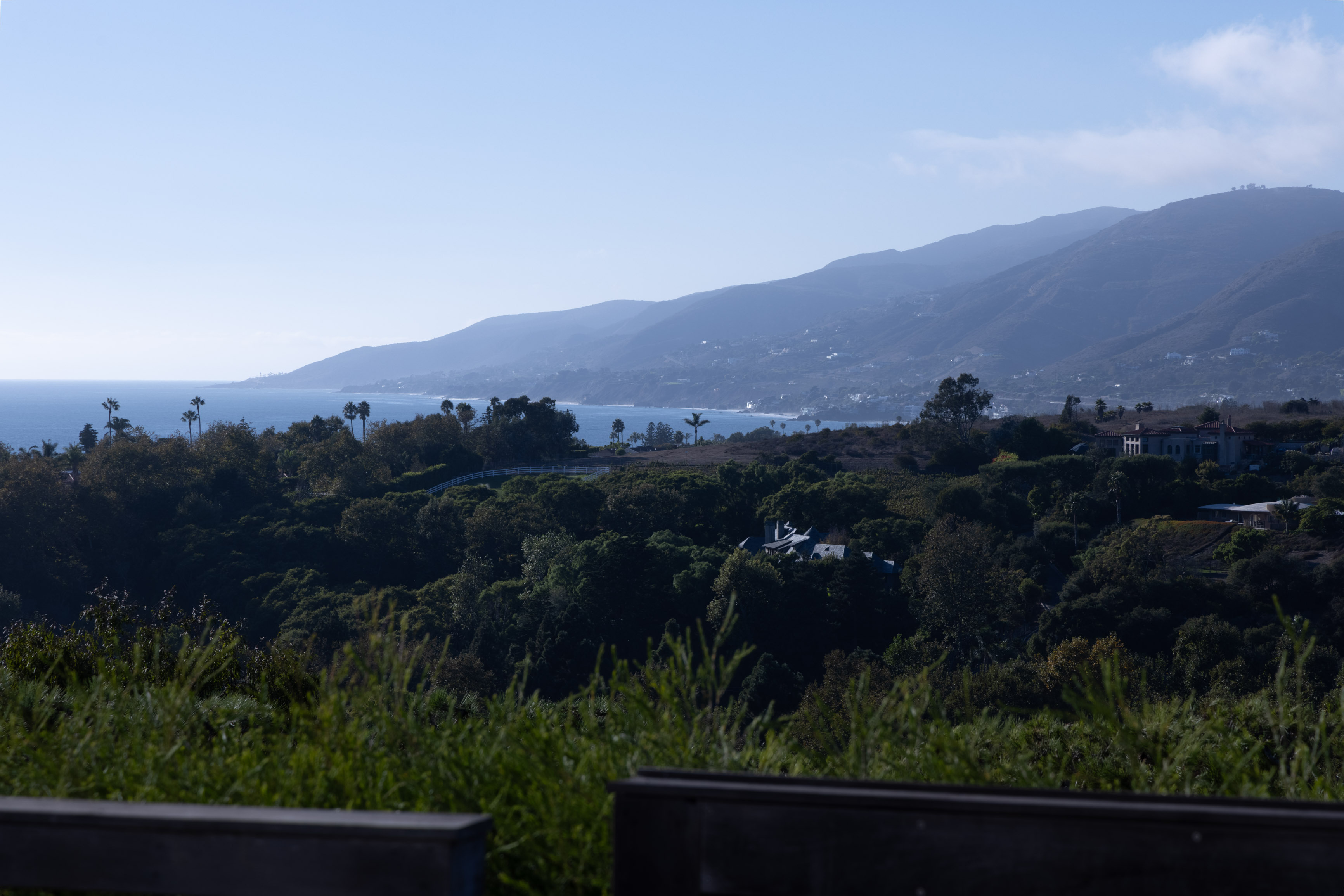  29500 Heathercliff Rd - 物件實景