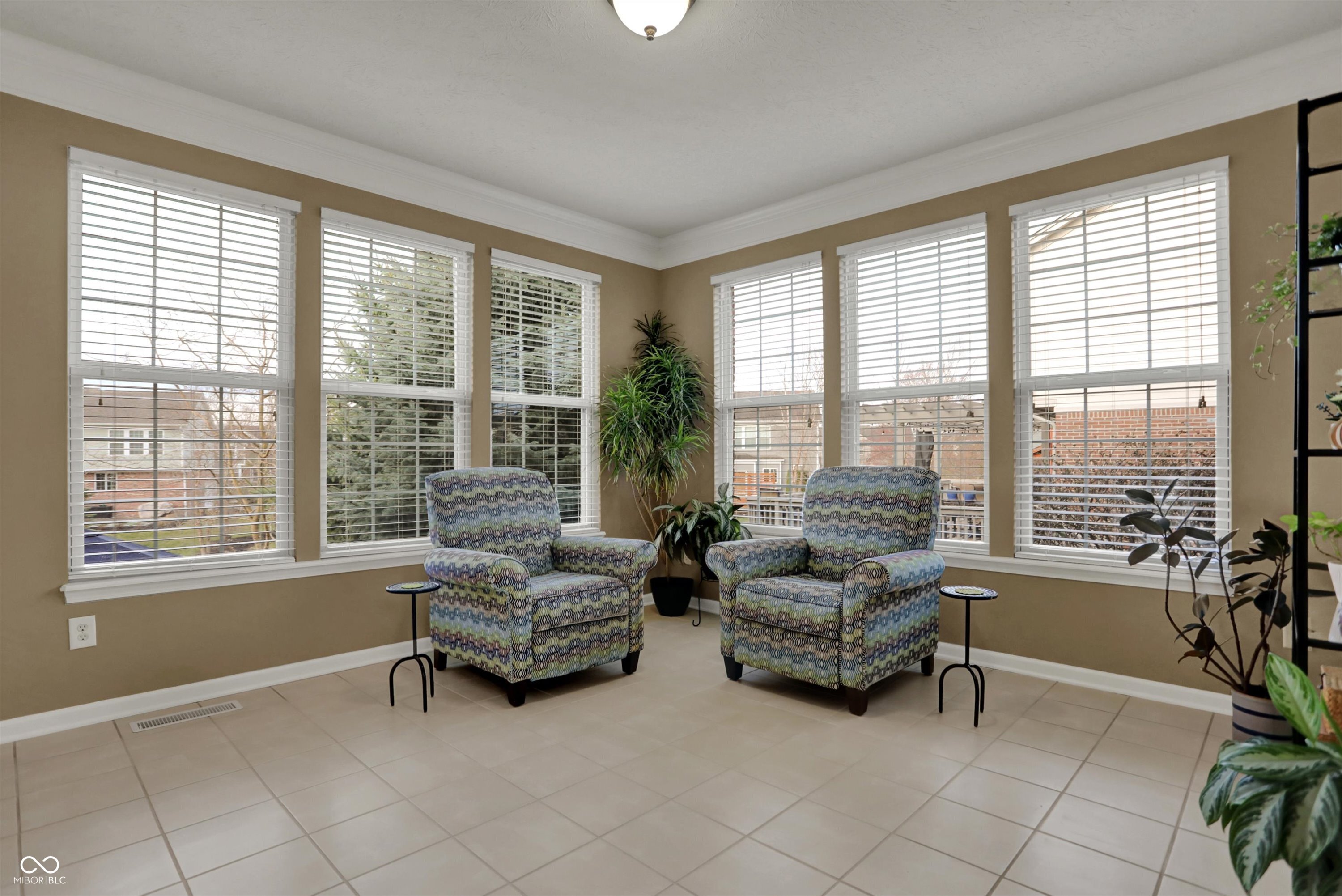 Zionsville, Indiana, 46077, United States, 4 Bedrooms Bedrooms, ,4 BathroomsBathrooms,Residential,For Sale,1880613