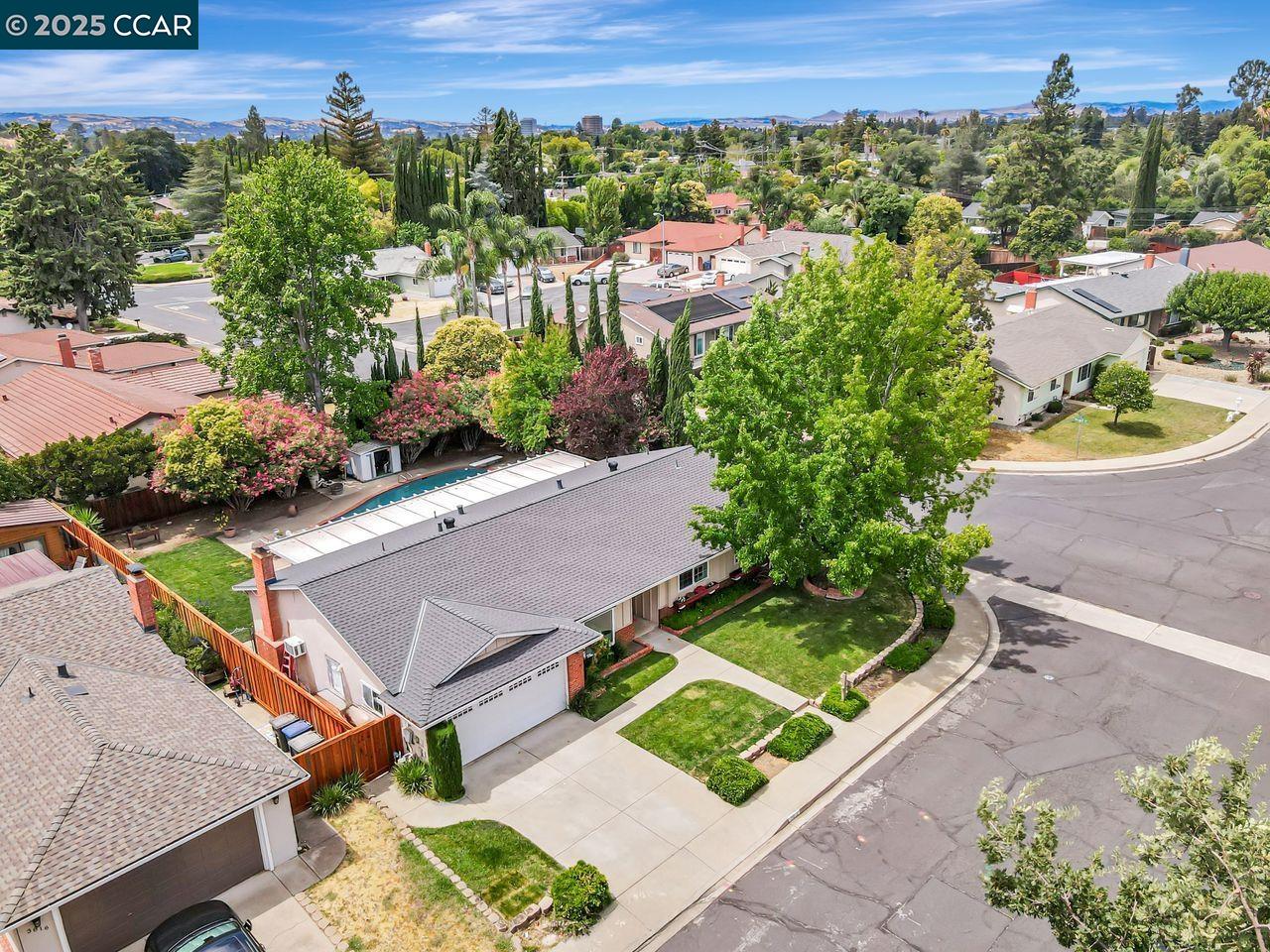 Concord, California, 94521, United States, 3 Bedrooms Bedrooms, ,2 BathroomsBathrooms,Residential,For Sale,1902059
