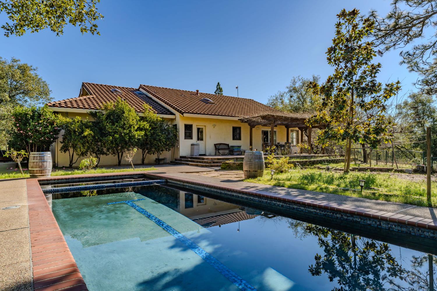Plymouth, California, 95669, United States, 3 Bedrooms Bedrooms, ,3 BathroomsBathrooms,Residential,For Sale,1979143