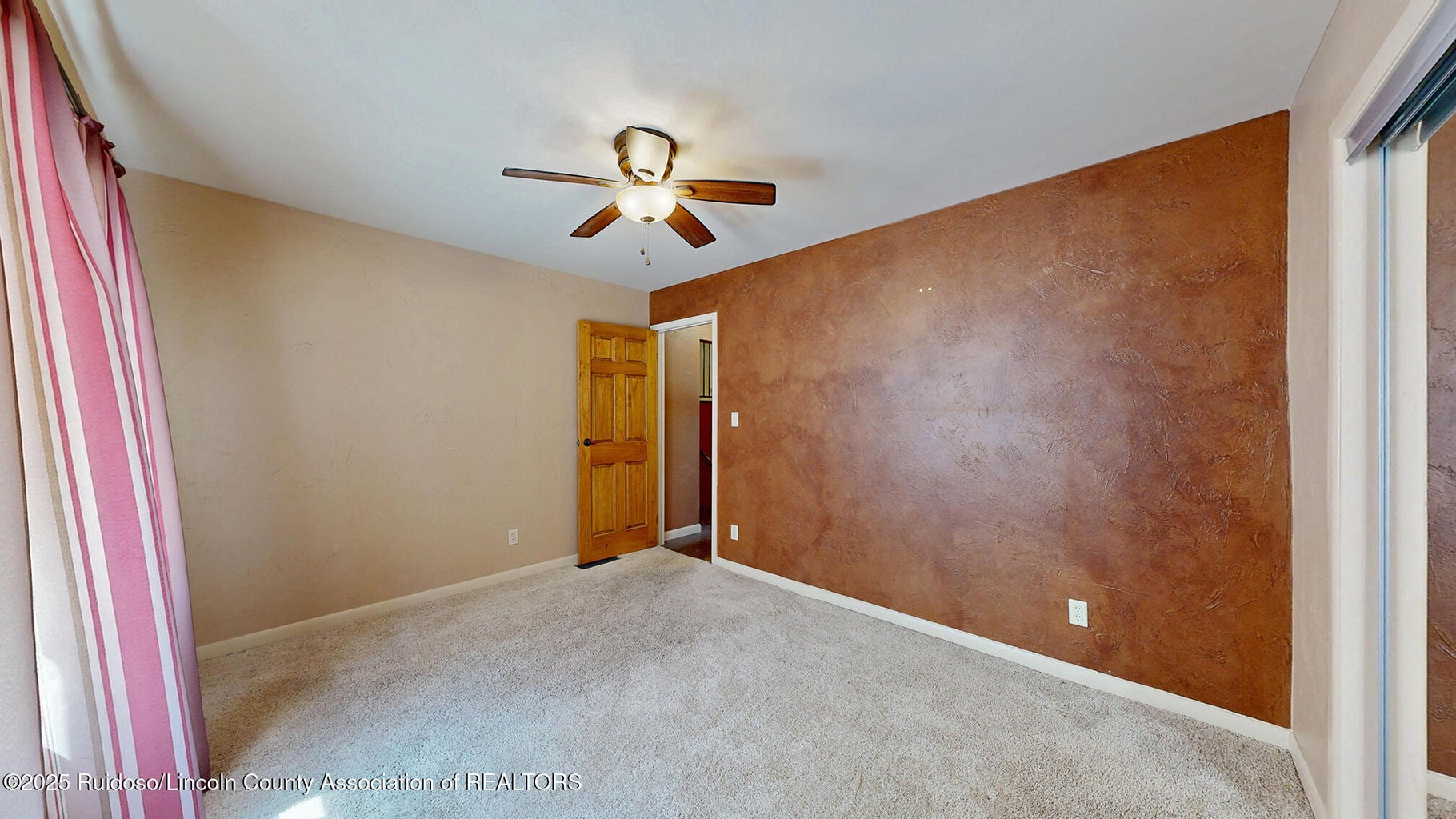 Ruidoso, New Mexico, 88345, United States, 3 Bedrooms Bedrooms, ,3 BathroomsBathrooms,Residential,For Sale,1826738