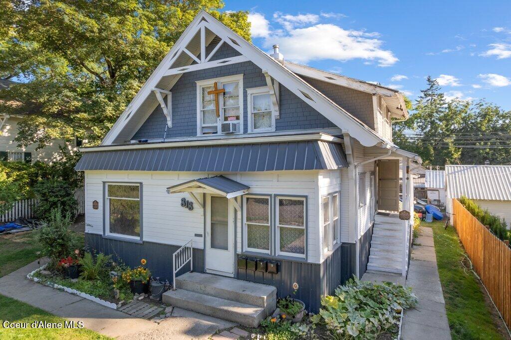 Coeur d'Alene, Idaho, 83814, United States, ,Residential,For Sale,1979511