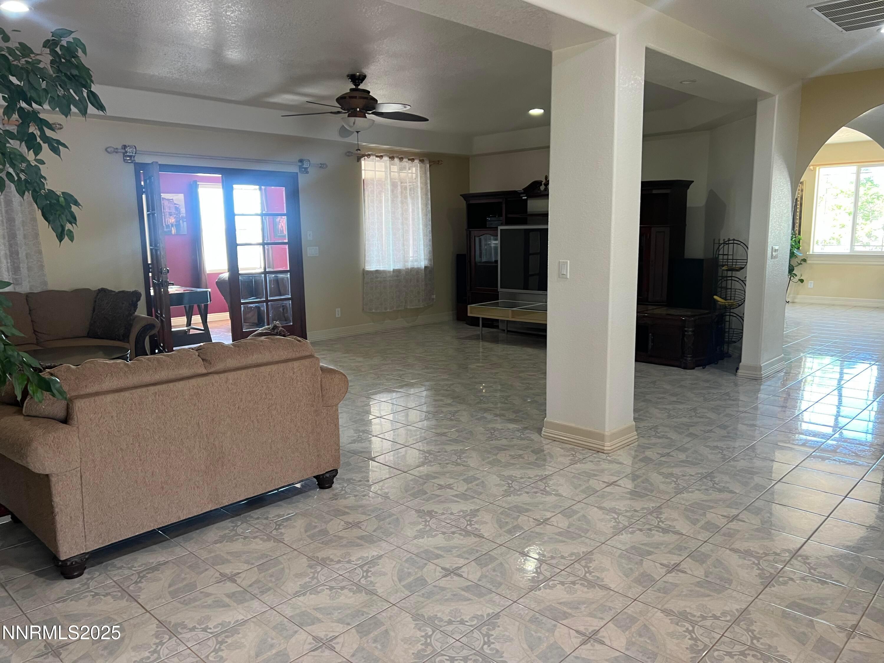 Sparks, Nevada, 89436, United States, 6 Bedrooms Bedrooms, ,4 BathroomsBathrooms,Residential,For Sale,1838343