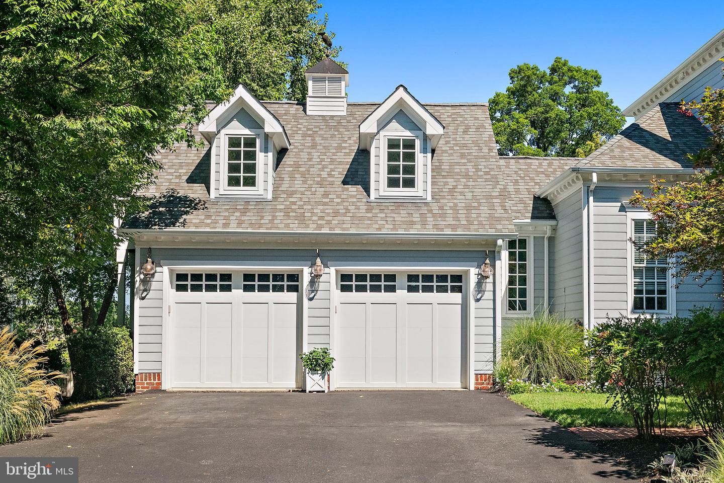 Annapolis, Maryland, 21403, United States, 4 Bedrooms Bedrooms, ,5 BathroomsBathrooms,Residential,For Sale,1927393