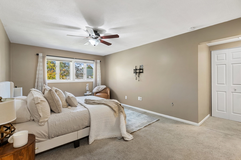 Lynnfield, Massachusetts, 01940, United States, 2 Bedrooms Bedrooms, ,3 BathroomsBathrooms,Residential,For Sale,1979659