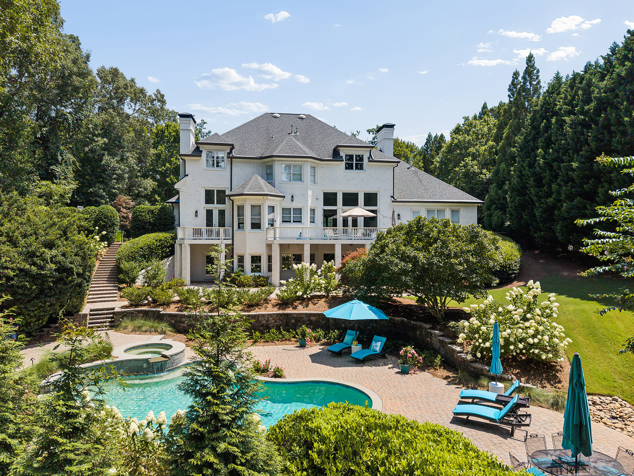  Private, Thoughtfully Renovated Sandy Springs Estate - 物件實景