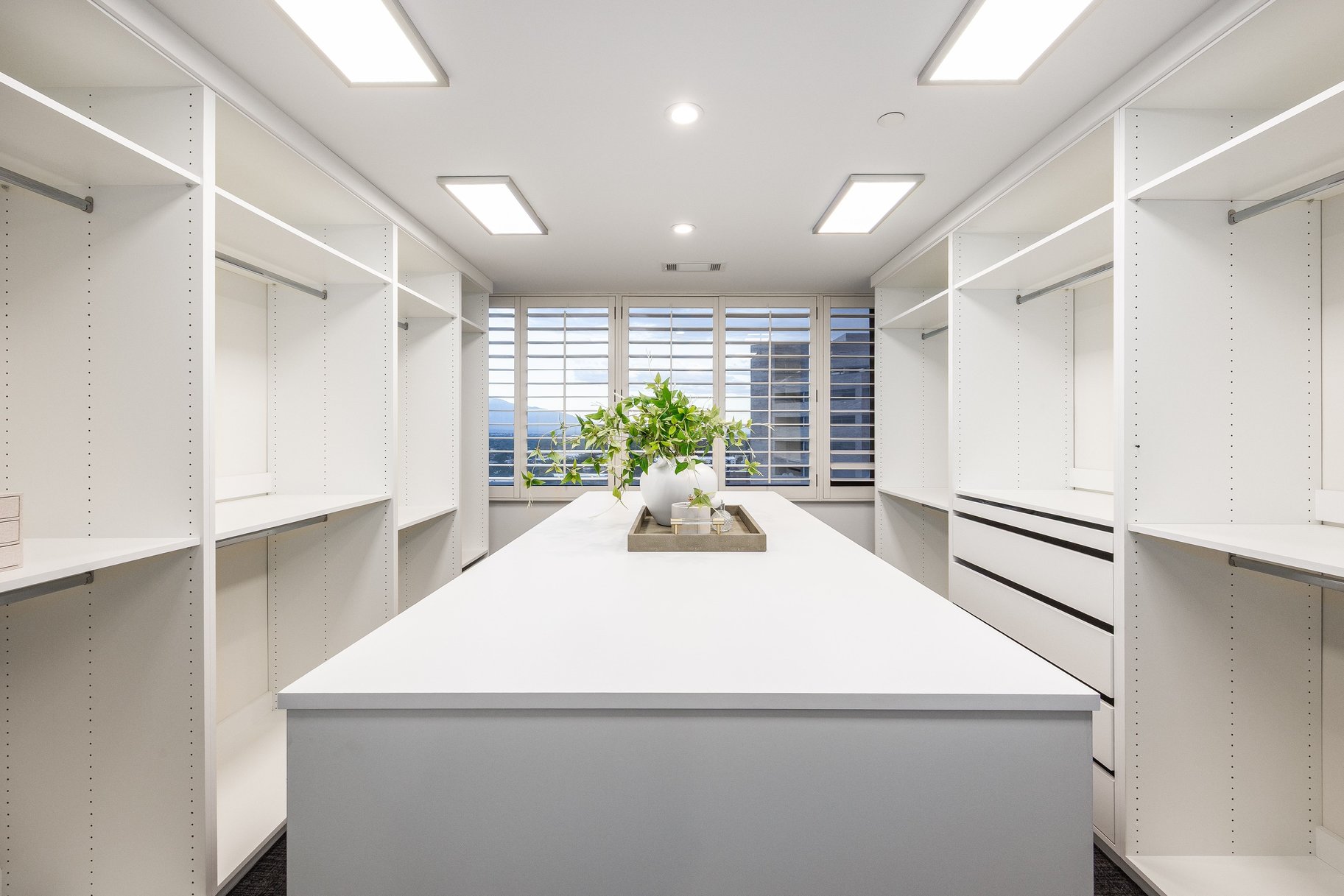  Corner Residence with Towering Views of Salt Lake City - 物件實景