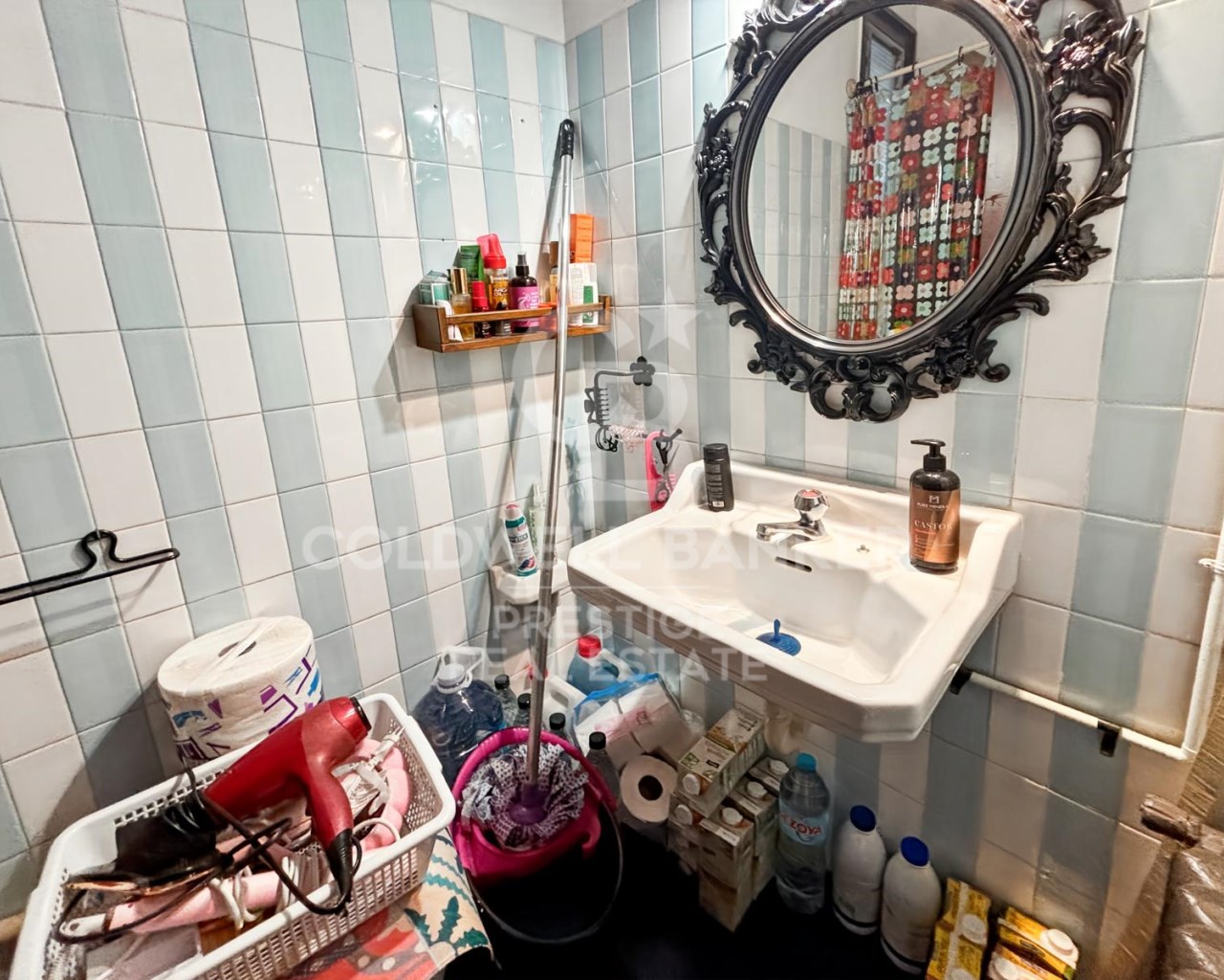 Barcelona, Catalonia, ES, 4 Bedrooms Bedrooms, ,2 BathroomsBathrooms,Residential,For Sale,1766813