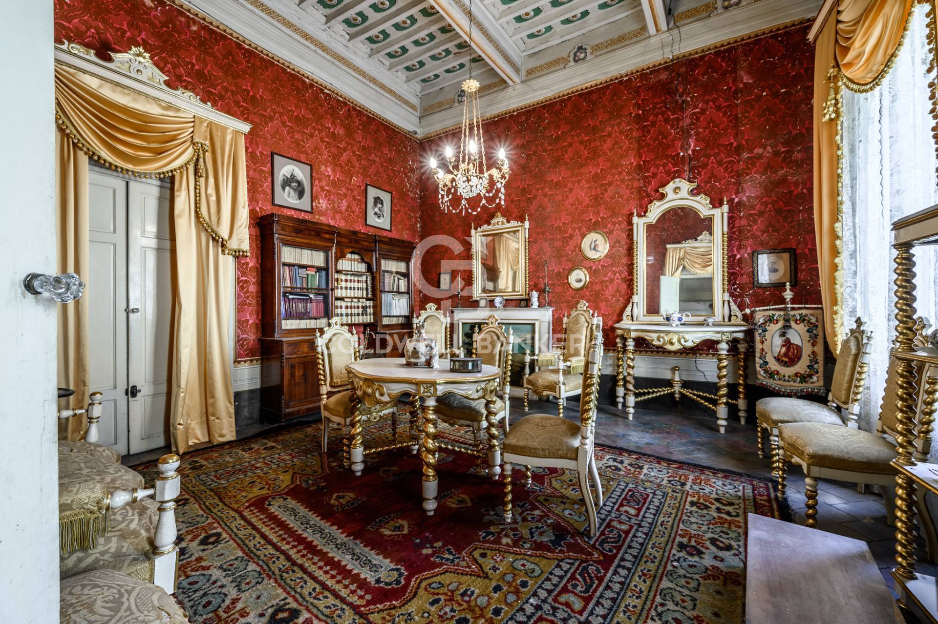 Piazza del Popolo, San Miniato, Pisa, 56027, IT, 10 Bedrooms Bedrooms, ,9 BathroomsBathrooms,Residential,For Sale,Piazza del Popolo,1442810