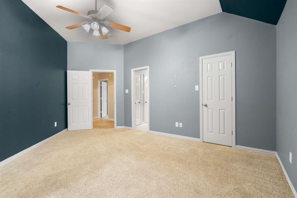 Rowlett, Texas, 75089, United States, 4 Bedrooms Bedrooms, ,4 BathroomsBathrooms,Residential,For Sale,1826622