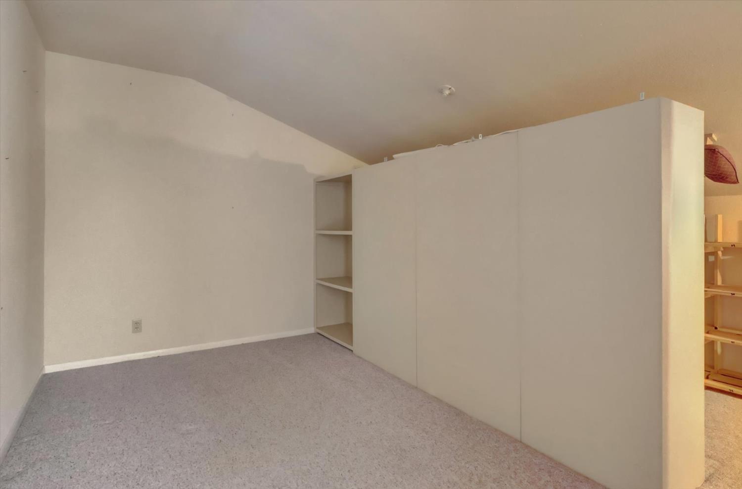 Nevada City, California, 95959, United States, 3 Bedrooms Bedrooms, ,4 BathroomsBathrooms,Residential,For Sale,1903616