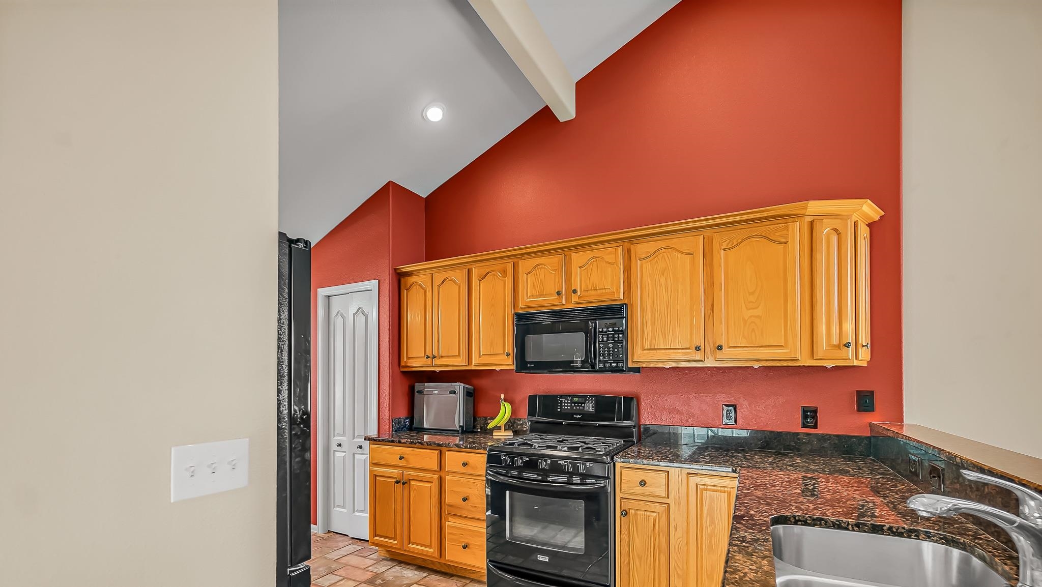 Grand Junction, Colorado, 81507, United States, 3 Bedrooms Bedrooms, ,3 BathroomsBathrooms,Residential,For Sale,1954726