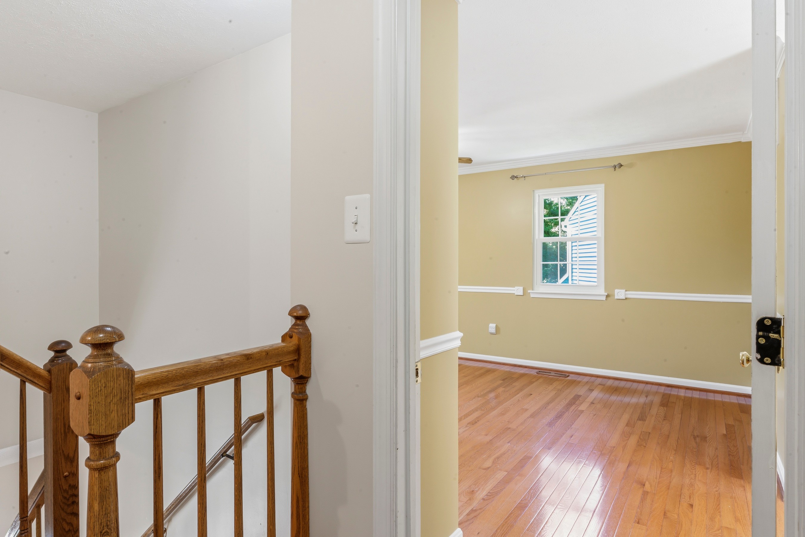  BENJAMINS CLAIM - 物件實景