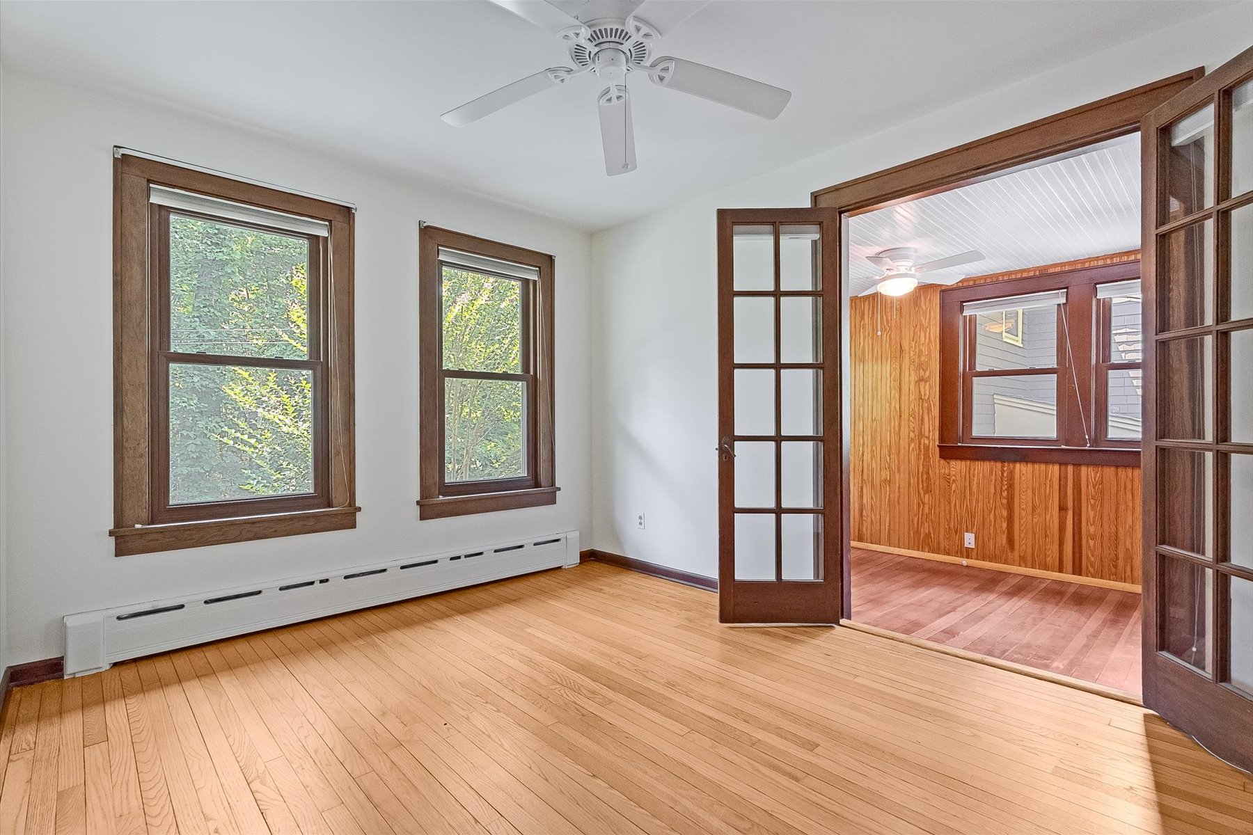  Authentic Craftsman-Style Property Offers Timeless Character - 物件實景