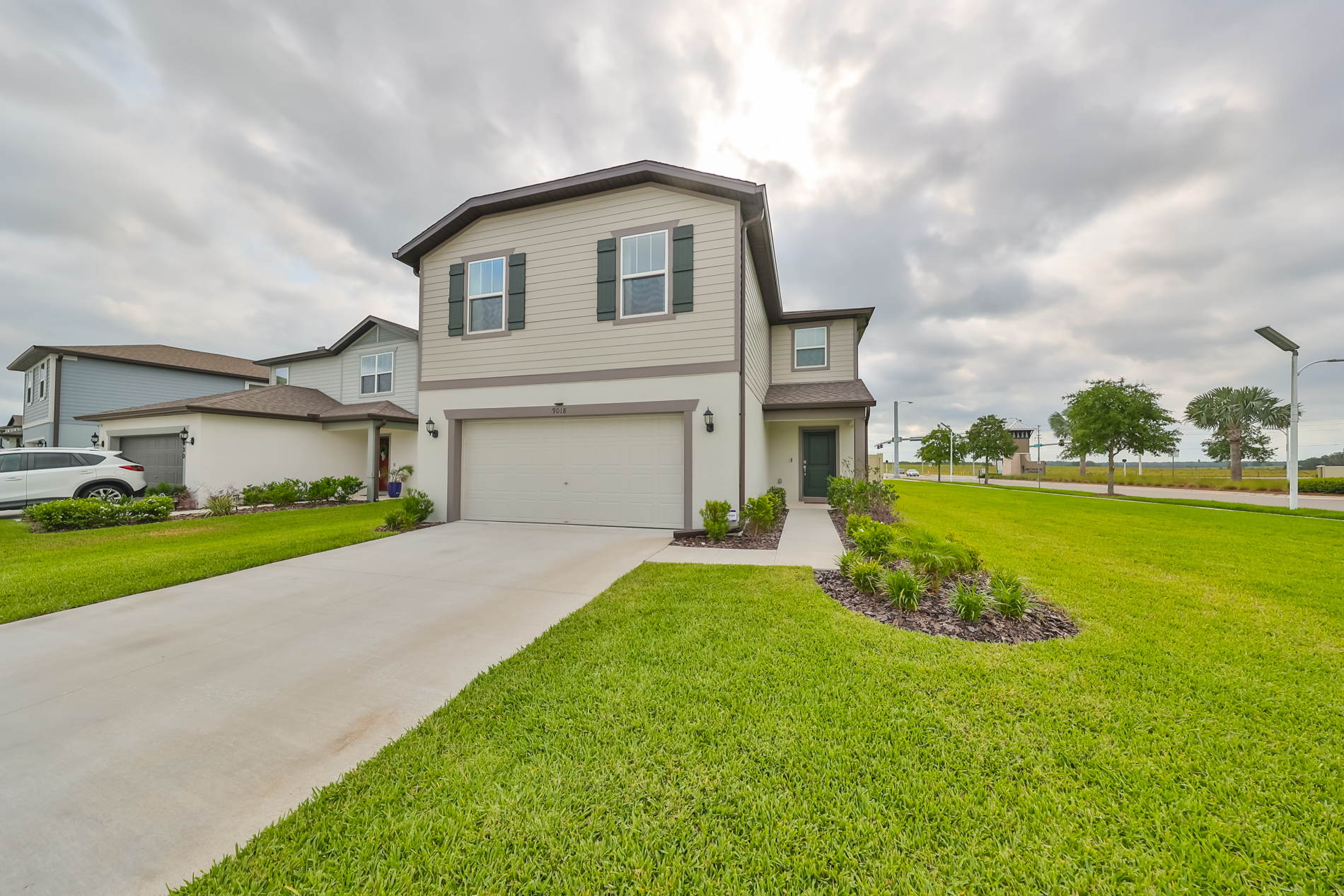 Wesley Chapel, Florida, 33545, United States, 5 Bedrooms Bedrooms, ,3 BathroomsBathrooms,Residential,For Sale,1931588