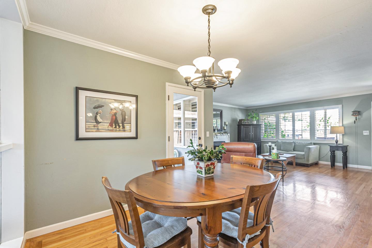 Santa Clara, California, 95050, United States, 3 Bedrooms Bedrooms, ,2 BathroomsBathrooms,Residential,For Sale,1942151