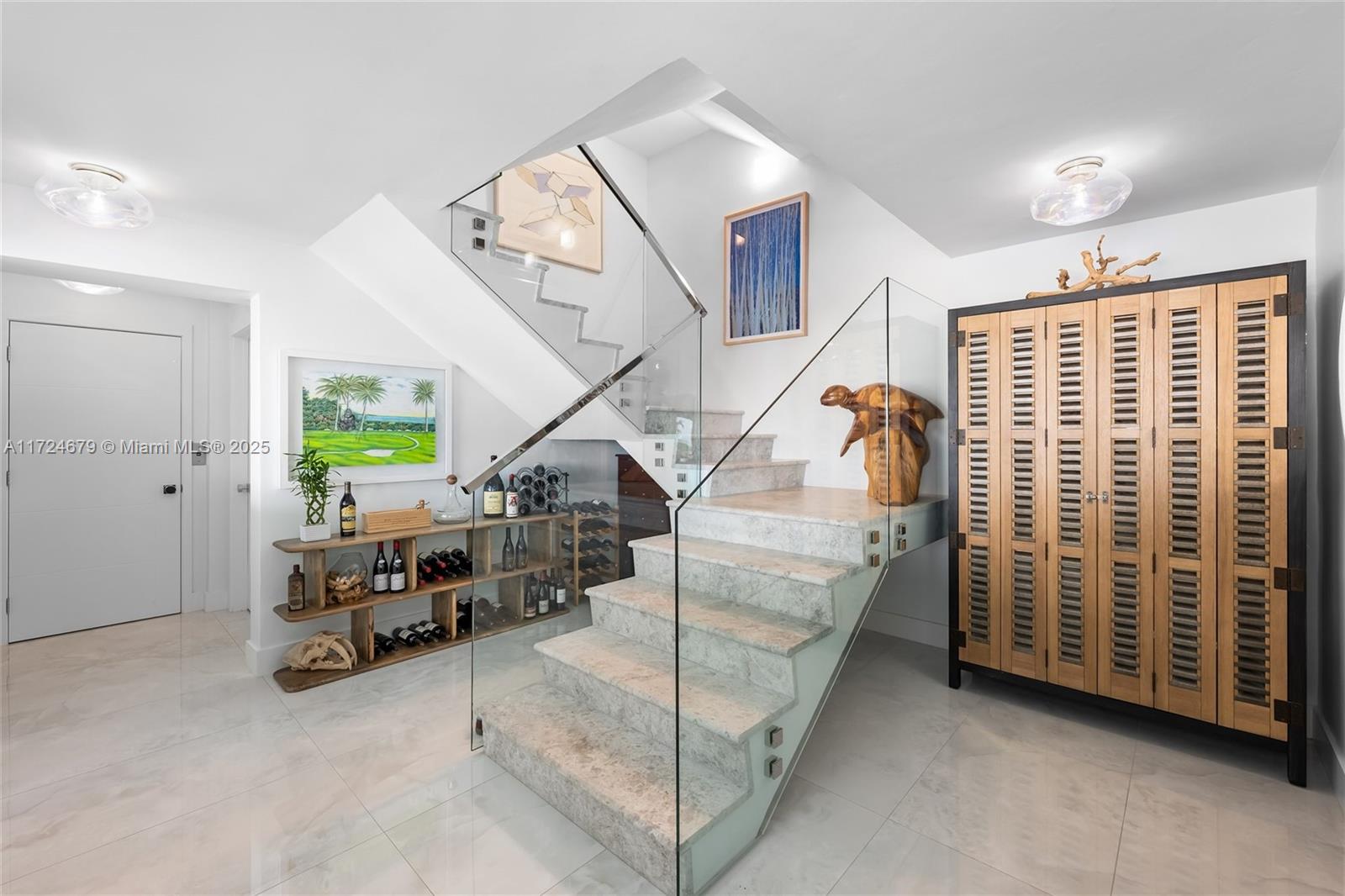 Islamorada, Florida, 33036, United States, 6 Bedrooms Bedrooms, ,4 BathroomsBathrooms,Residential,For Sale,1932543