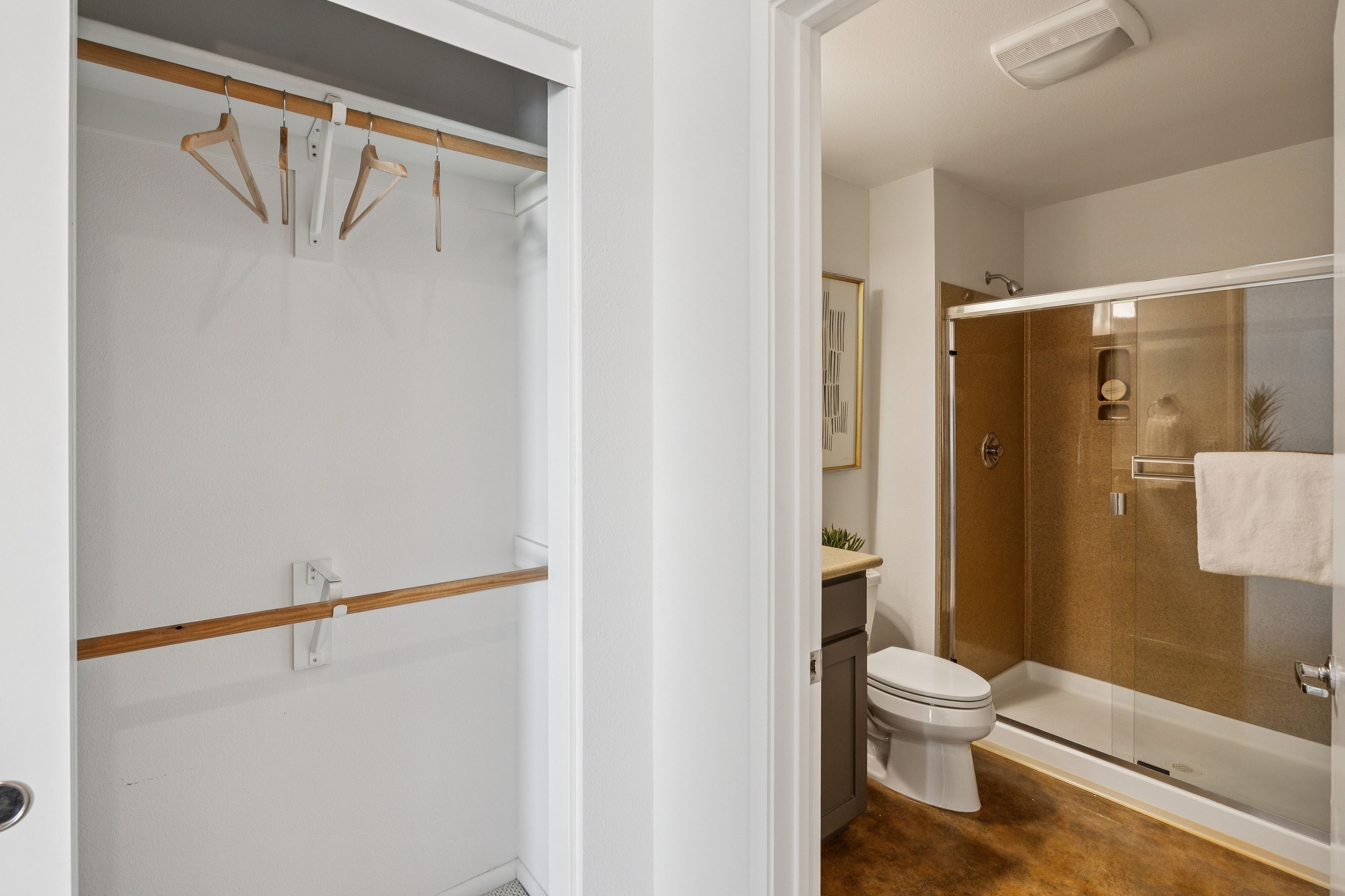  Modern Townhome in Prime North Oakland - 物件實景