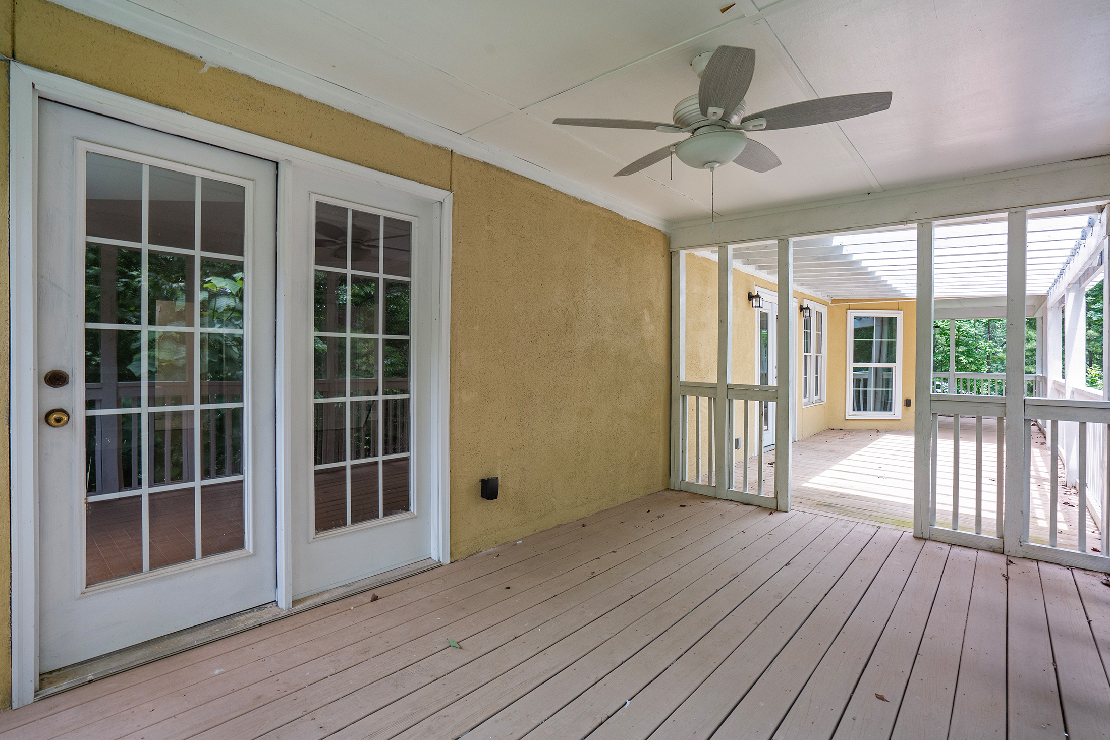  Custom Home on Two Private Acres - 物件實景