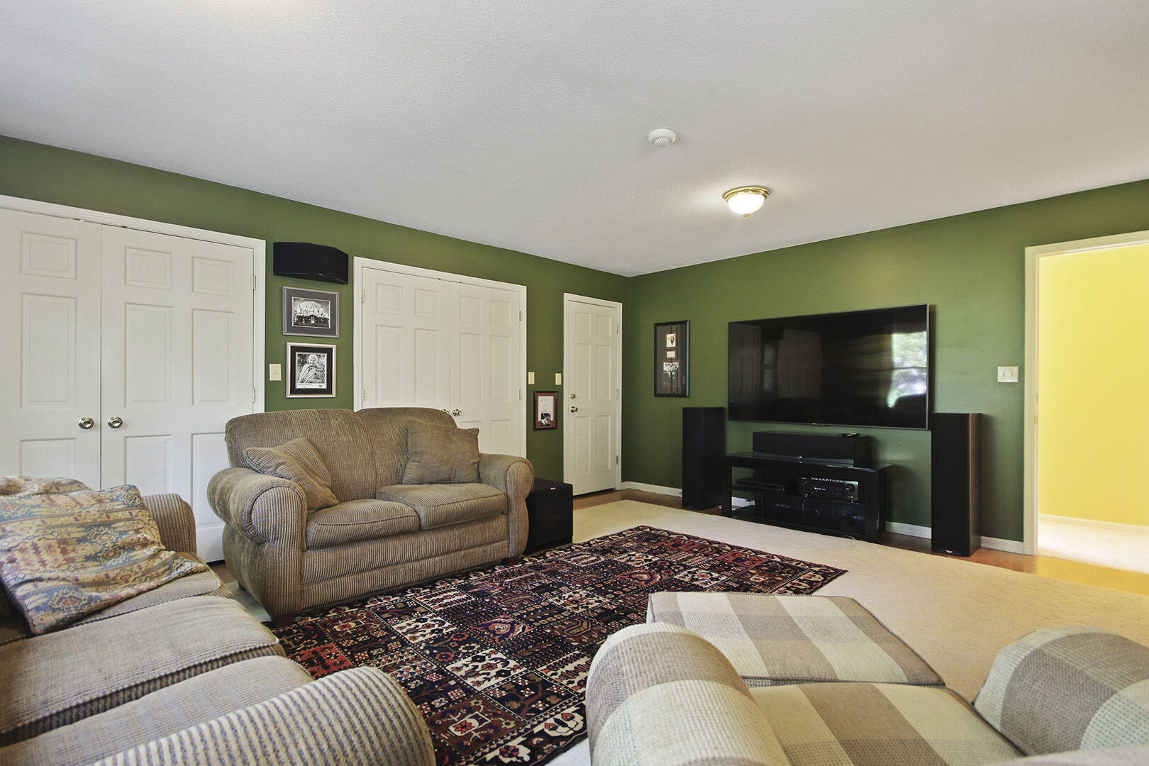 COLUMBIA, Missouri, 65203, United States, 5 Bedrooms Bedrooms, ,3 BathroomsBathrooms,Residential,For Sale,1975322