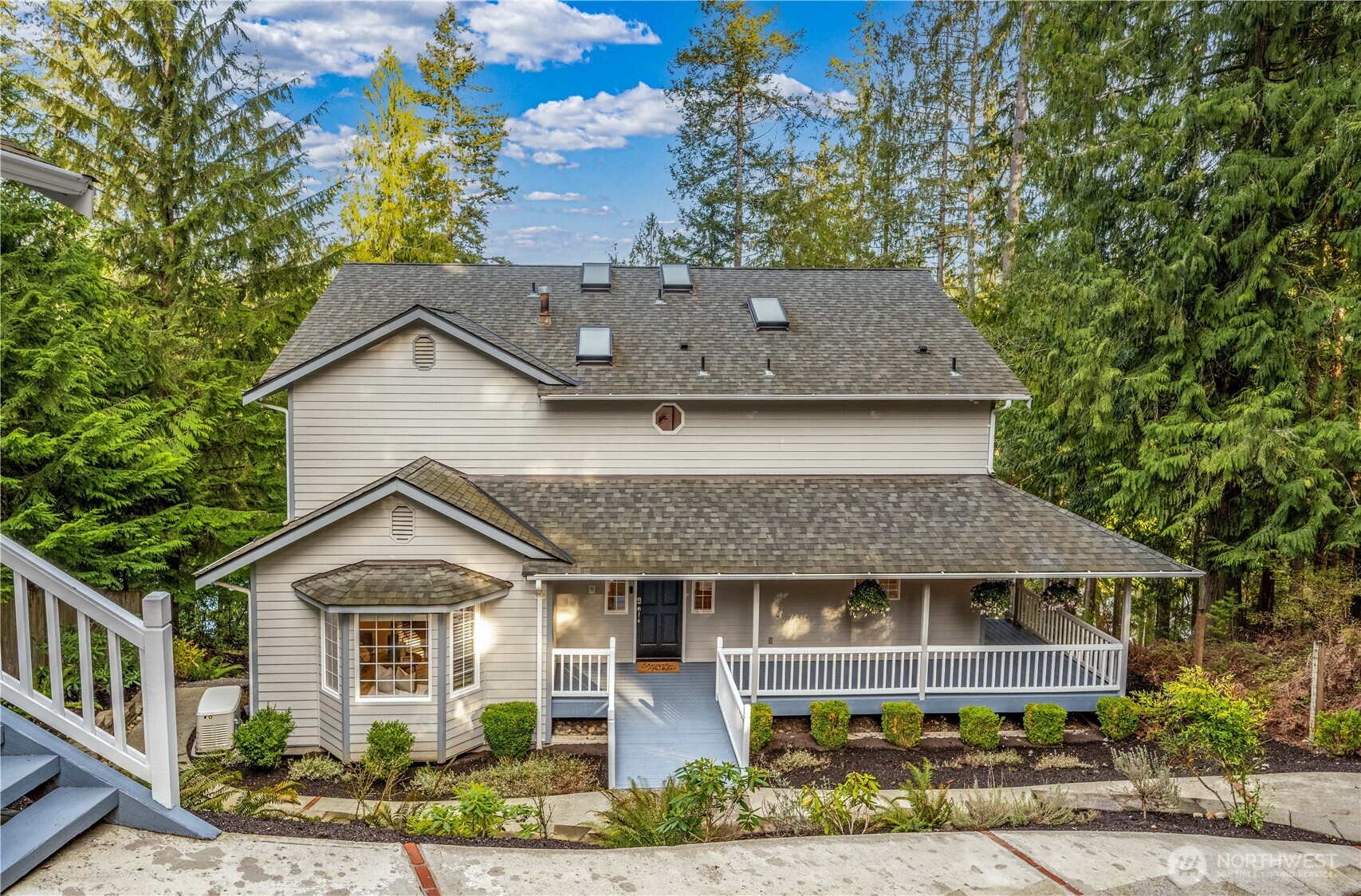 Carnation, Washington, 98014, United States, 4 Bedrooms Bedrooms, ,3 BathroomsBathrooms,Residential,For Sale,1896701