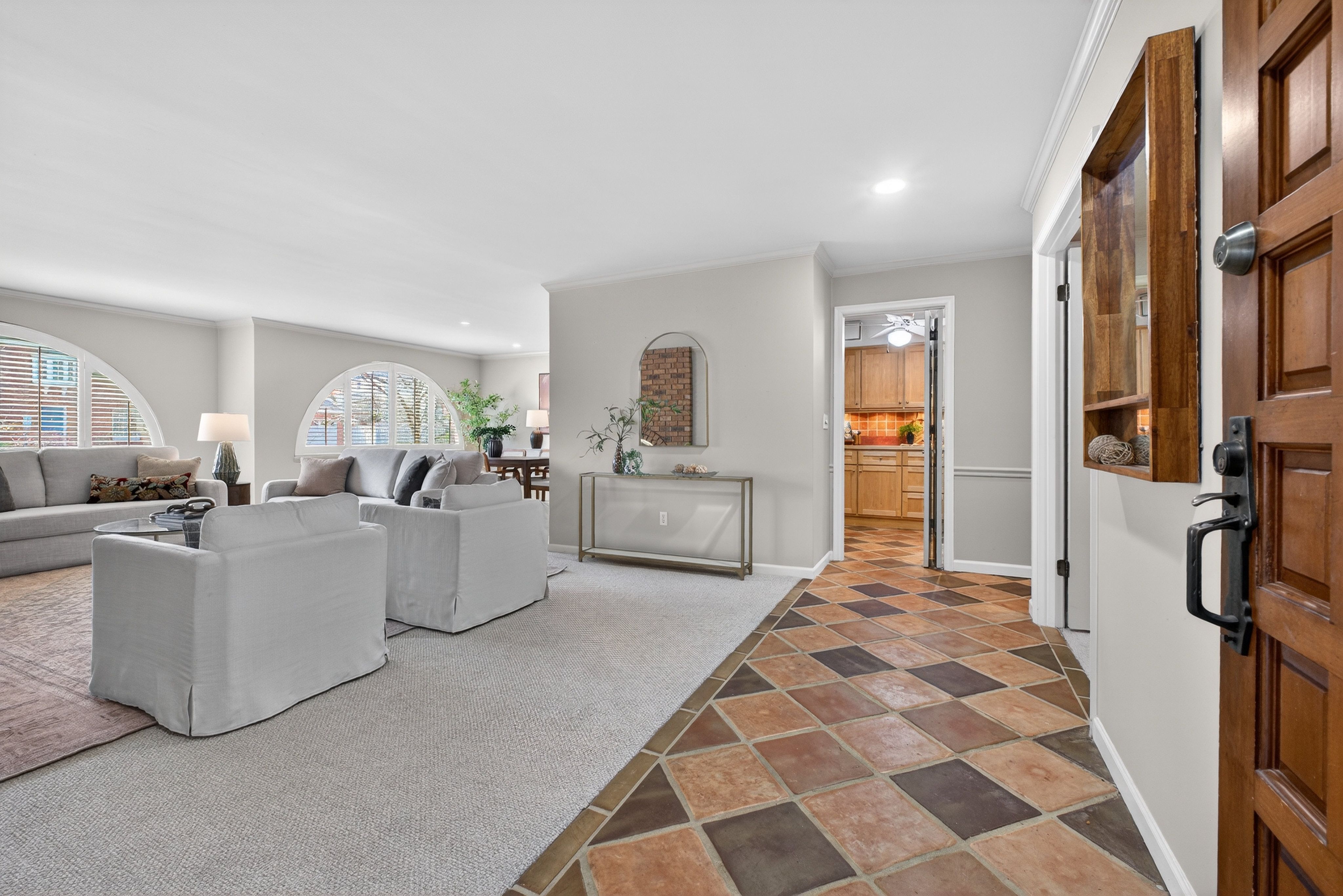  Charming Clayton Condo in an Exceptional Location - 物件實景