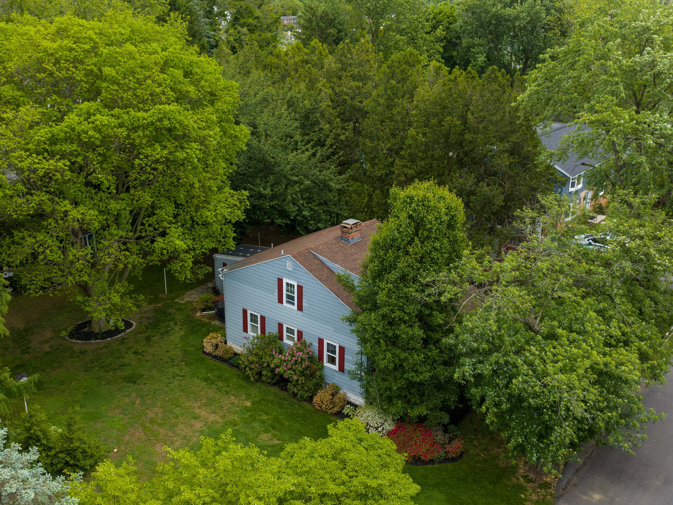  115 Grandview Ave - 物件實景