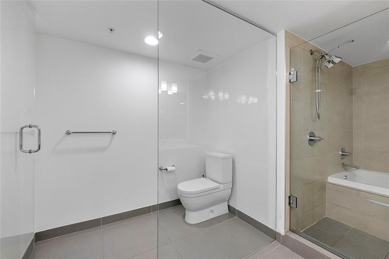 Miami Beach, Florida, 33141, United States, 2 Bedrooms Bedrooms, ,2 BathroomsBathrooms,Residential,For Sale,1990899