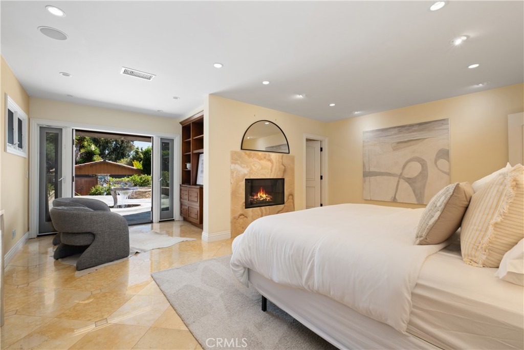 Laguna Beach, California, 92651, United States, 3 Bedrooms Bedrooms, ,4 BathroomsBathrooms,Residential,For Sale,1838751