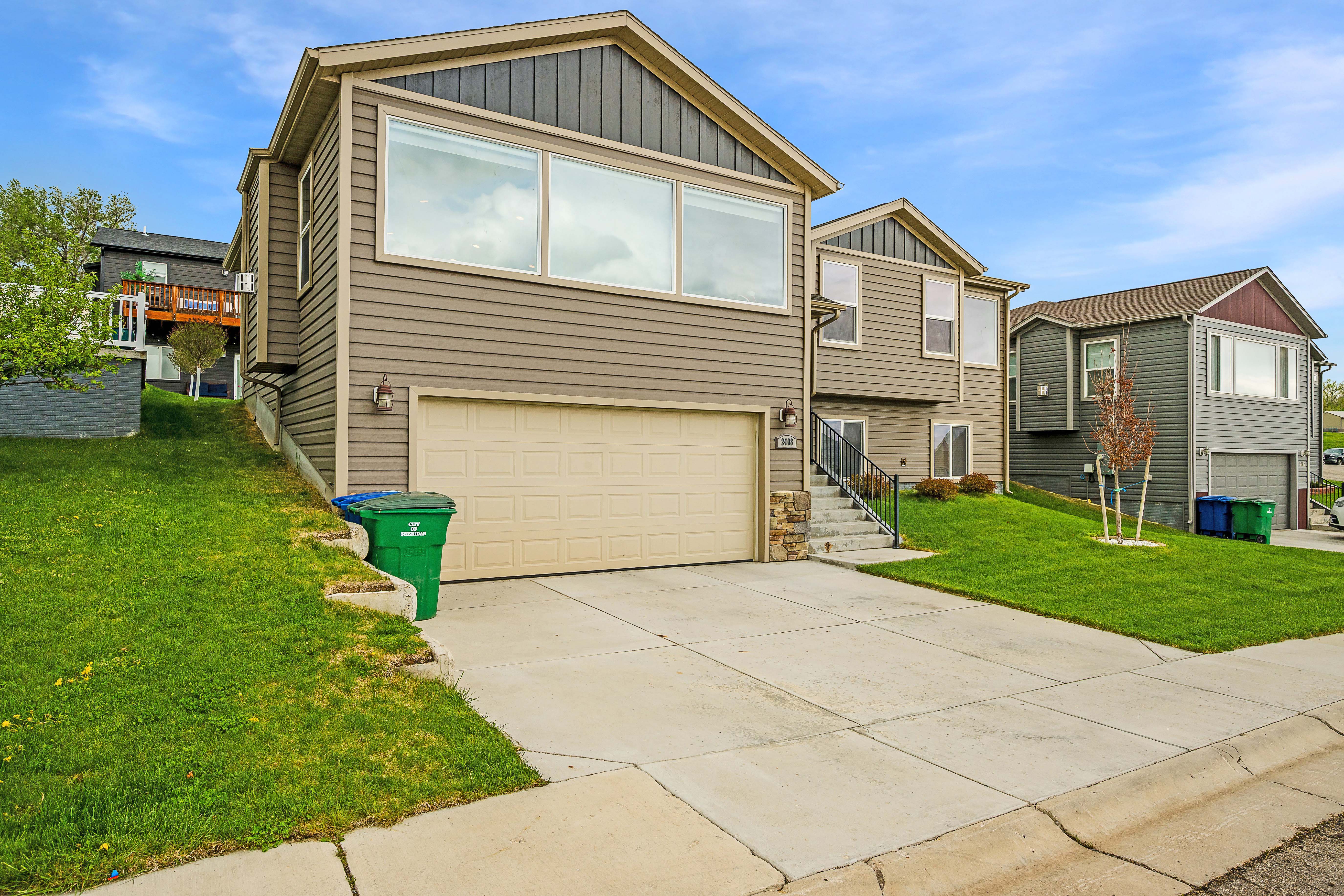Sheridan, Wyoming, 82801, United States, 4 Bedrooms Bedrooms, ,3 BathroomsBathrooms,Residential,For Sale,1935181