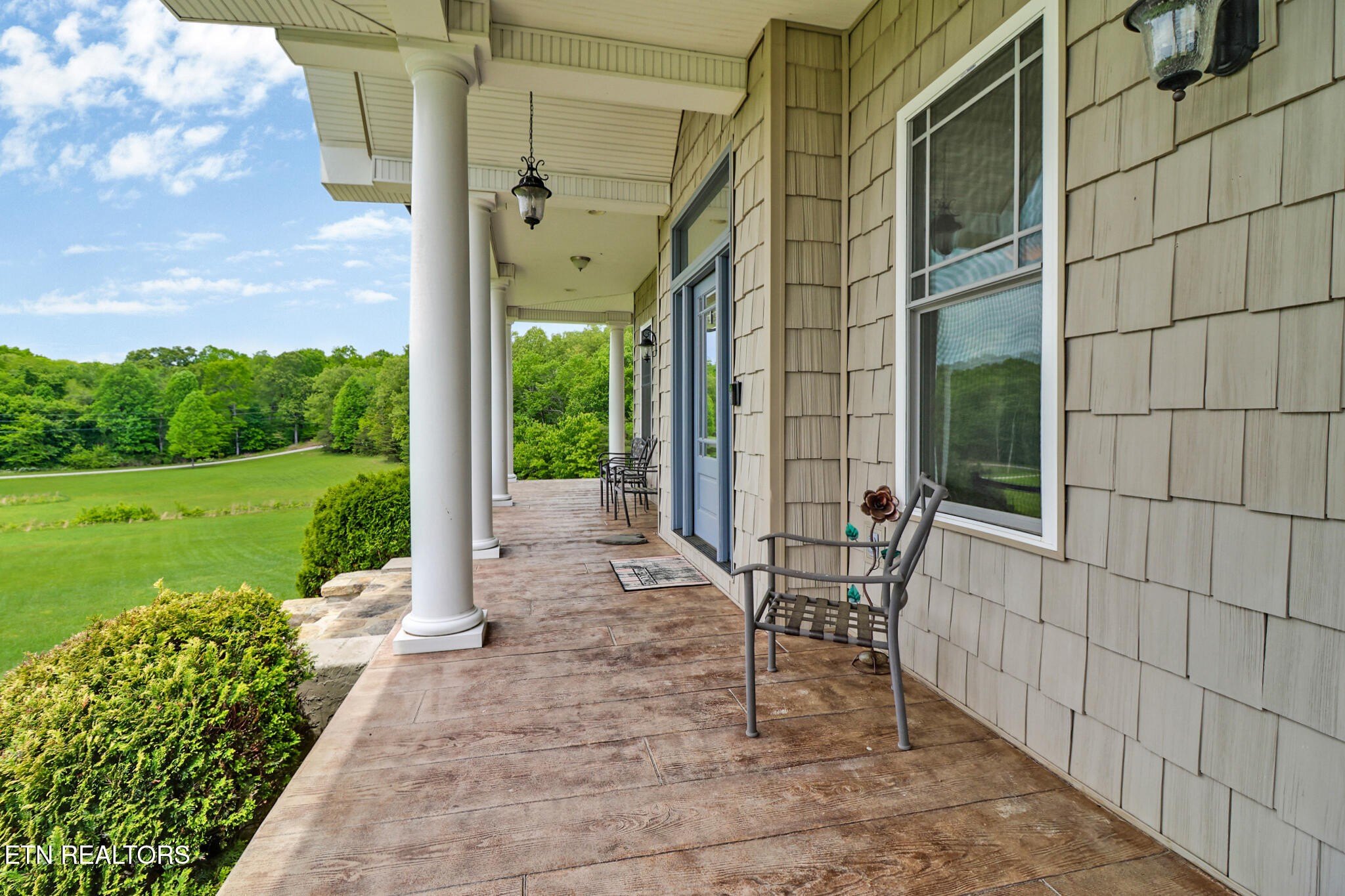 Crossville, Tennessee, 38555, United States, 3 Bedrooms Bedrooms, ,4 BathroomsBathrooms,Residential,For Sale,1977944