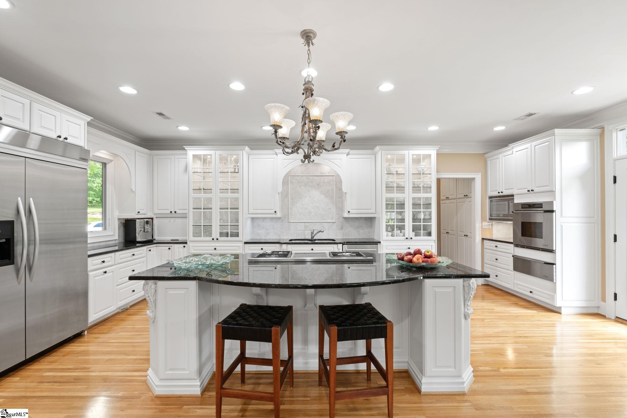 Simpsonville, South Carolina, 29681, United States, 4 Bedrooms Bedrooms, ,4 BathroomsBathrooms,Residential,For Sale,1901153